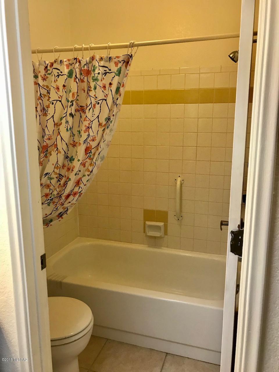 Casa Bonita Condominiums(1-36) - Residential