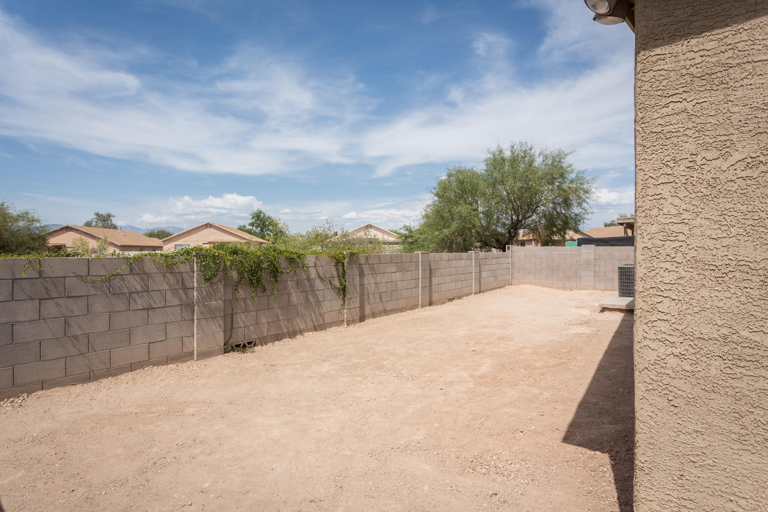 La Tierra Buena (1-207) - Residential