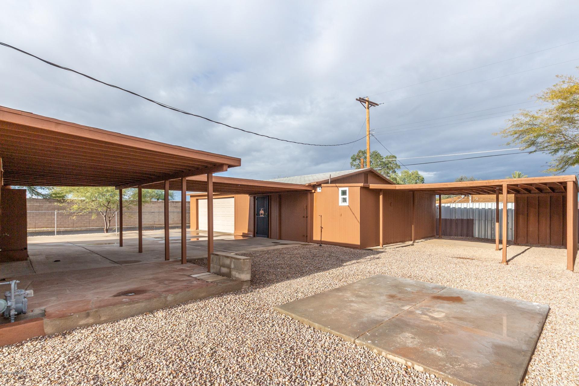 Country Club Park - Residential