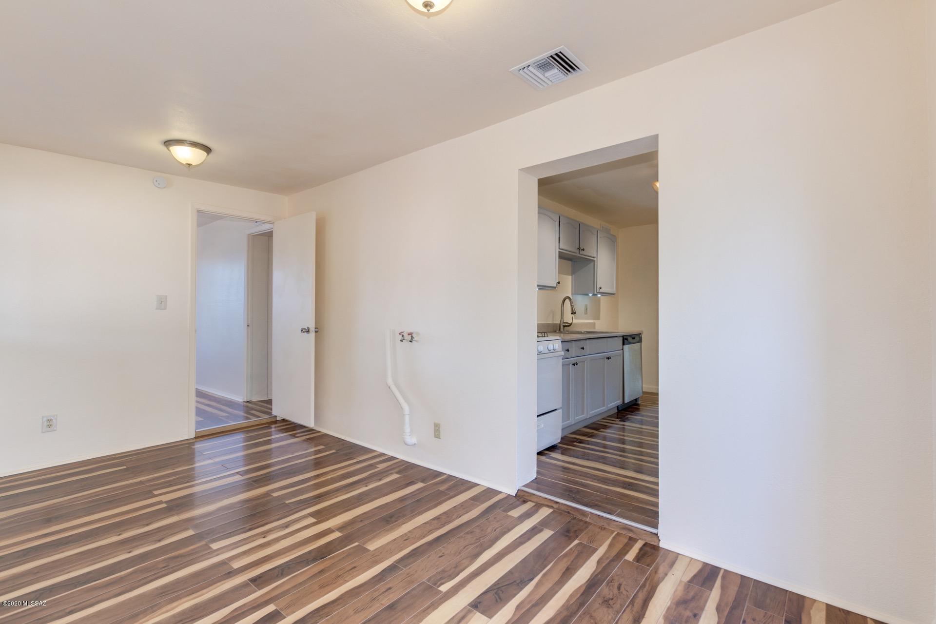 Country Club Park - Residential