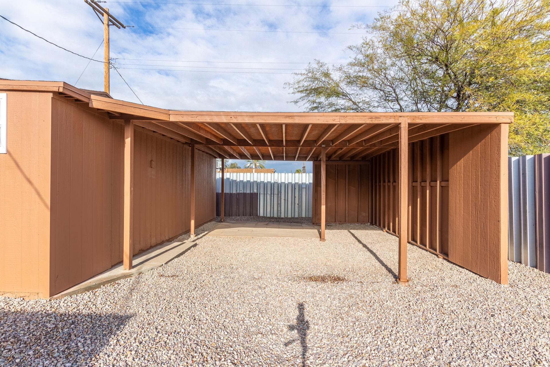 Country Club Park - Residential