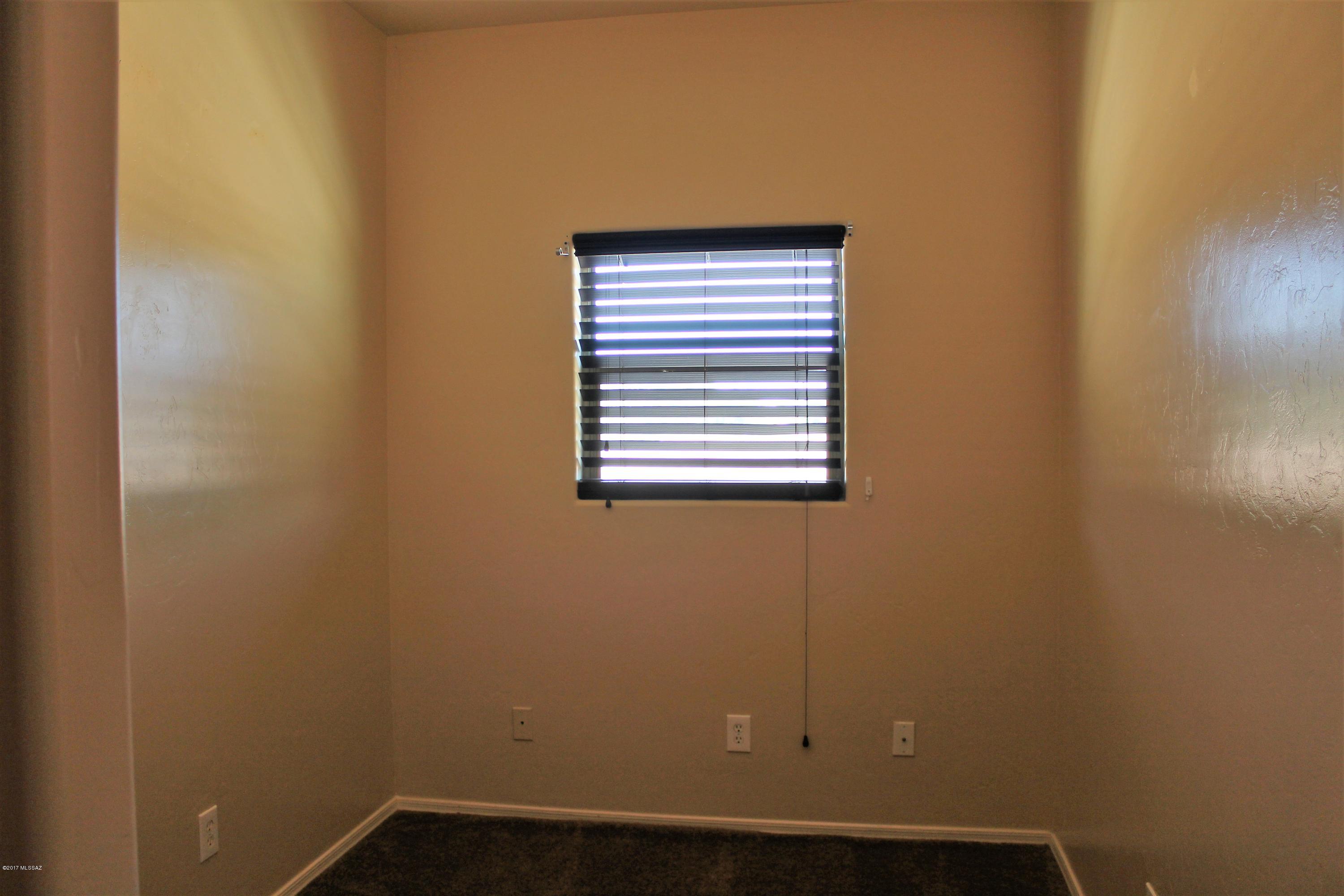 Presidio Del Oro (1-163) - Residential Lease