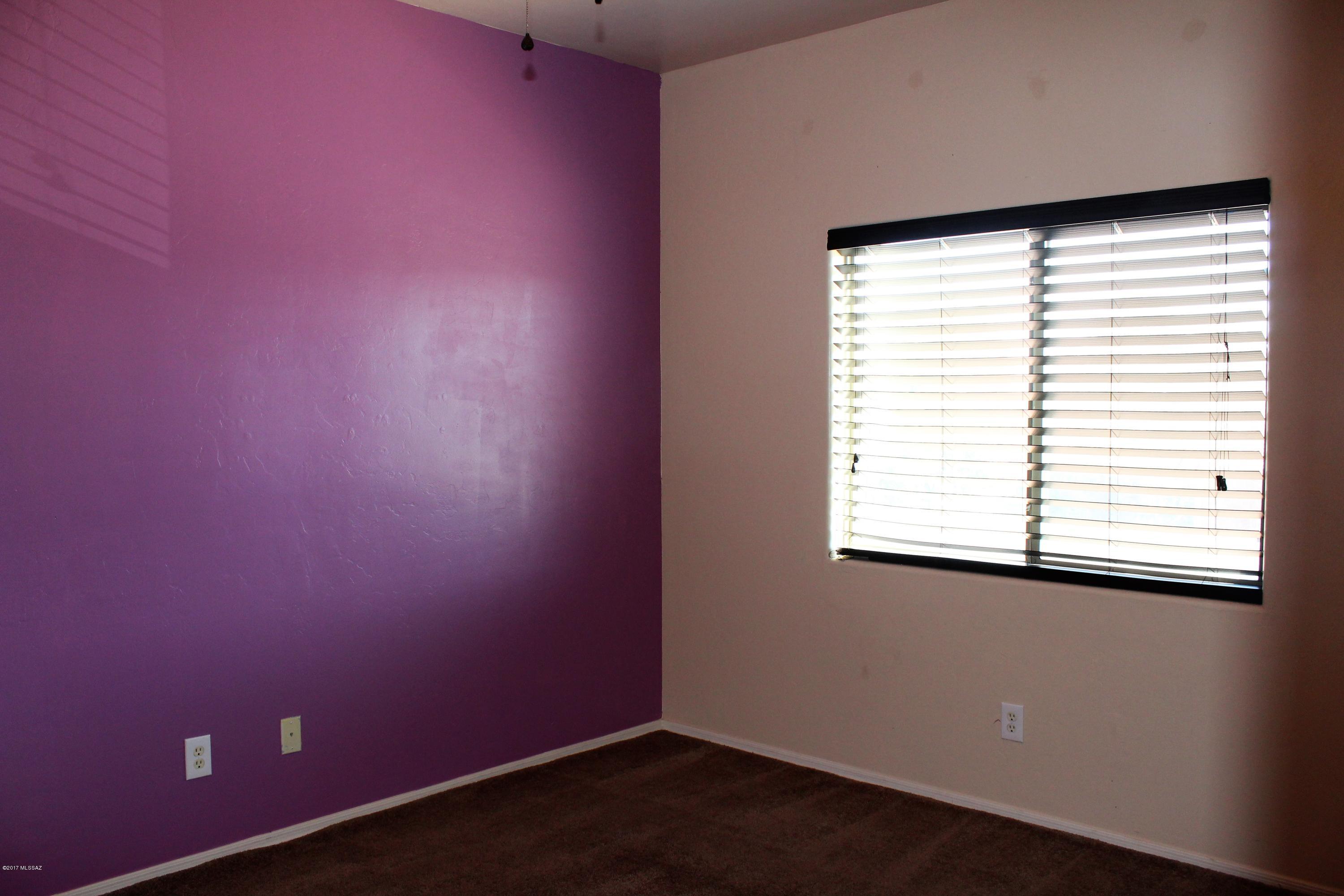 Presidio Del Oro (1-163) - Residential Lease