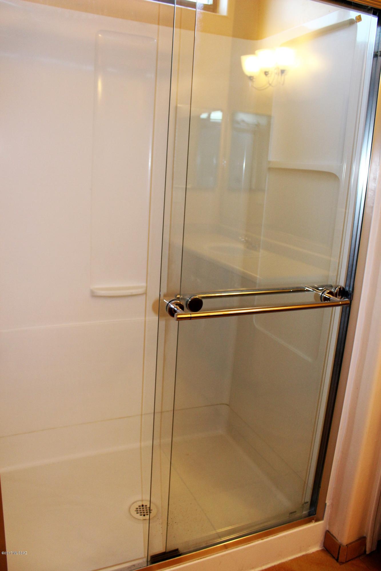 Presidio Del Oro (1-163) - Residential Lease