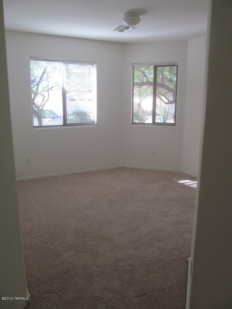 Sabino Valley (1-55) - Residential Lease