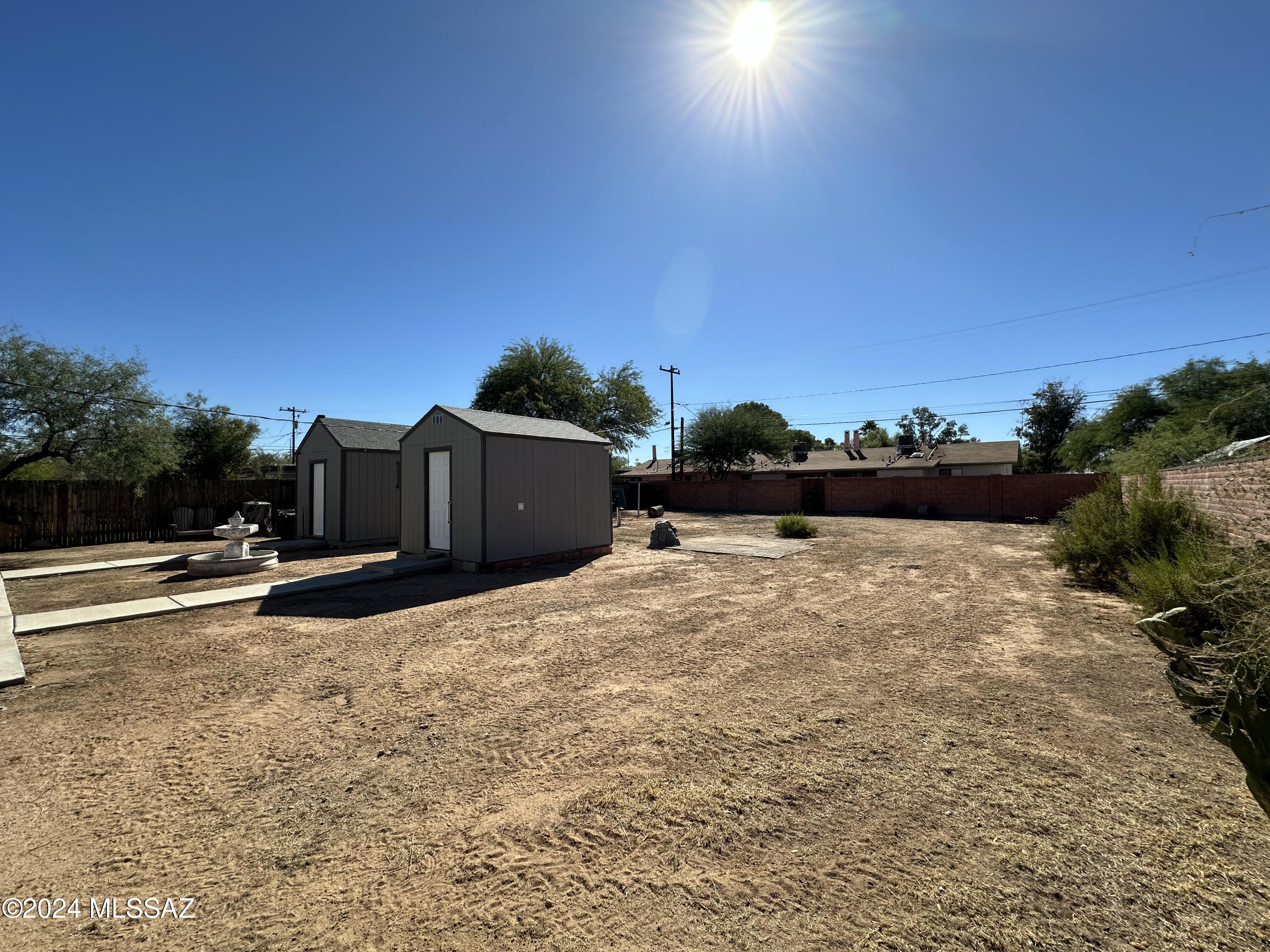 Catalina Poultry Acres NO 3 - Residential