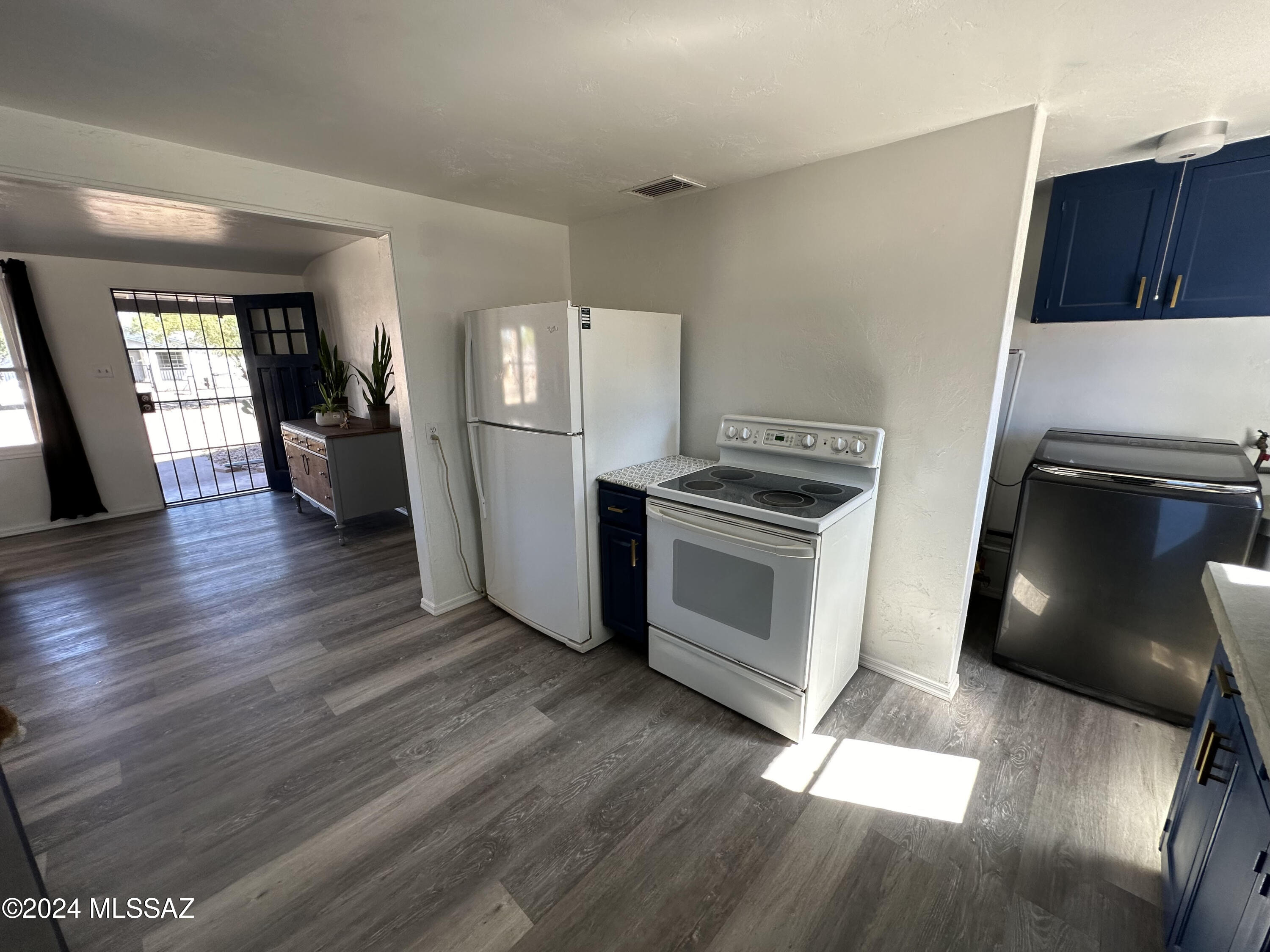 Catalina Poultry Acres NO 3 - Residential