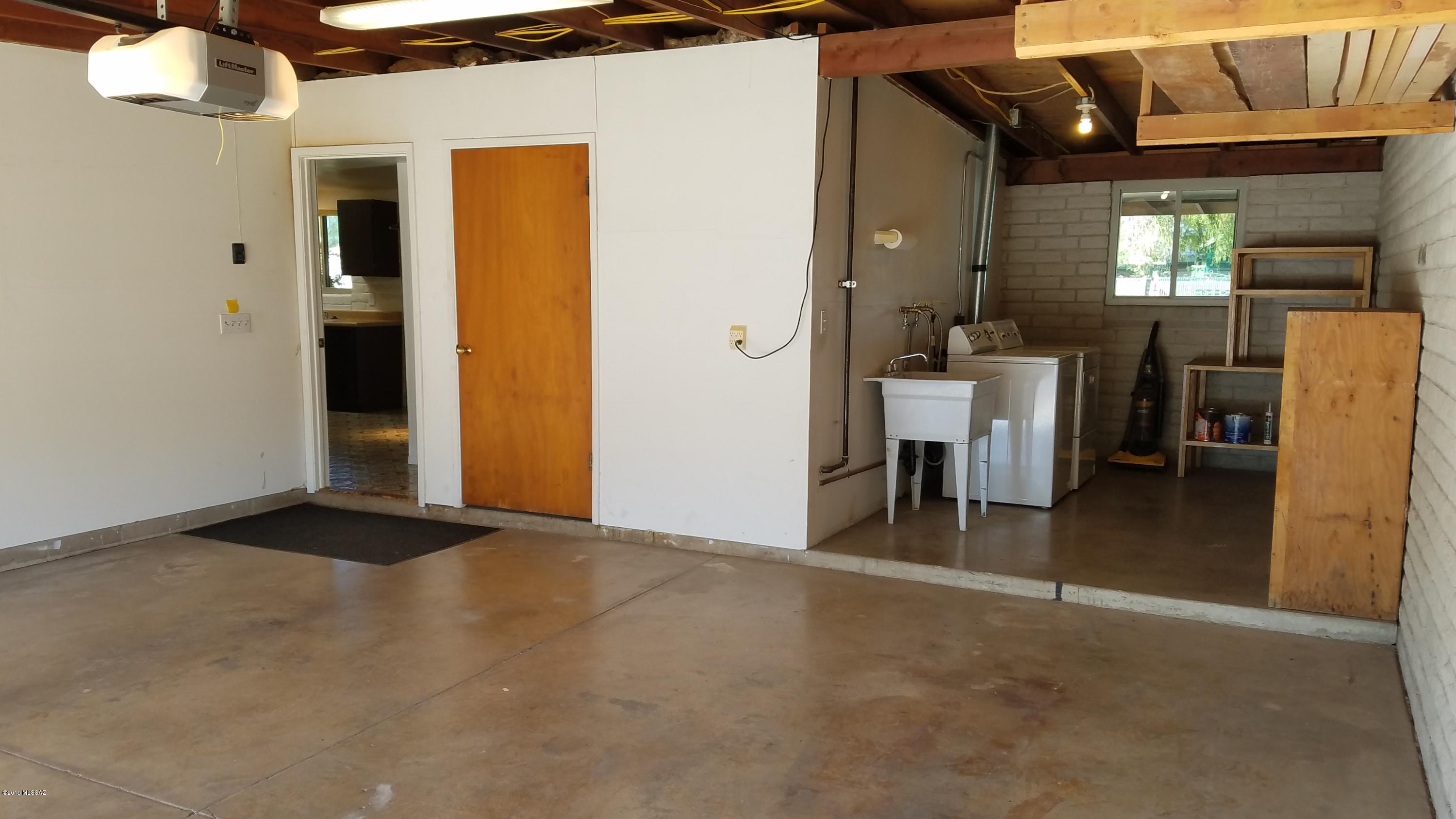 Oracle River Road Estates - Residential