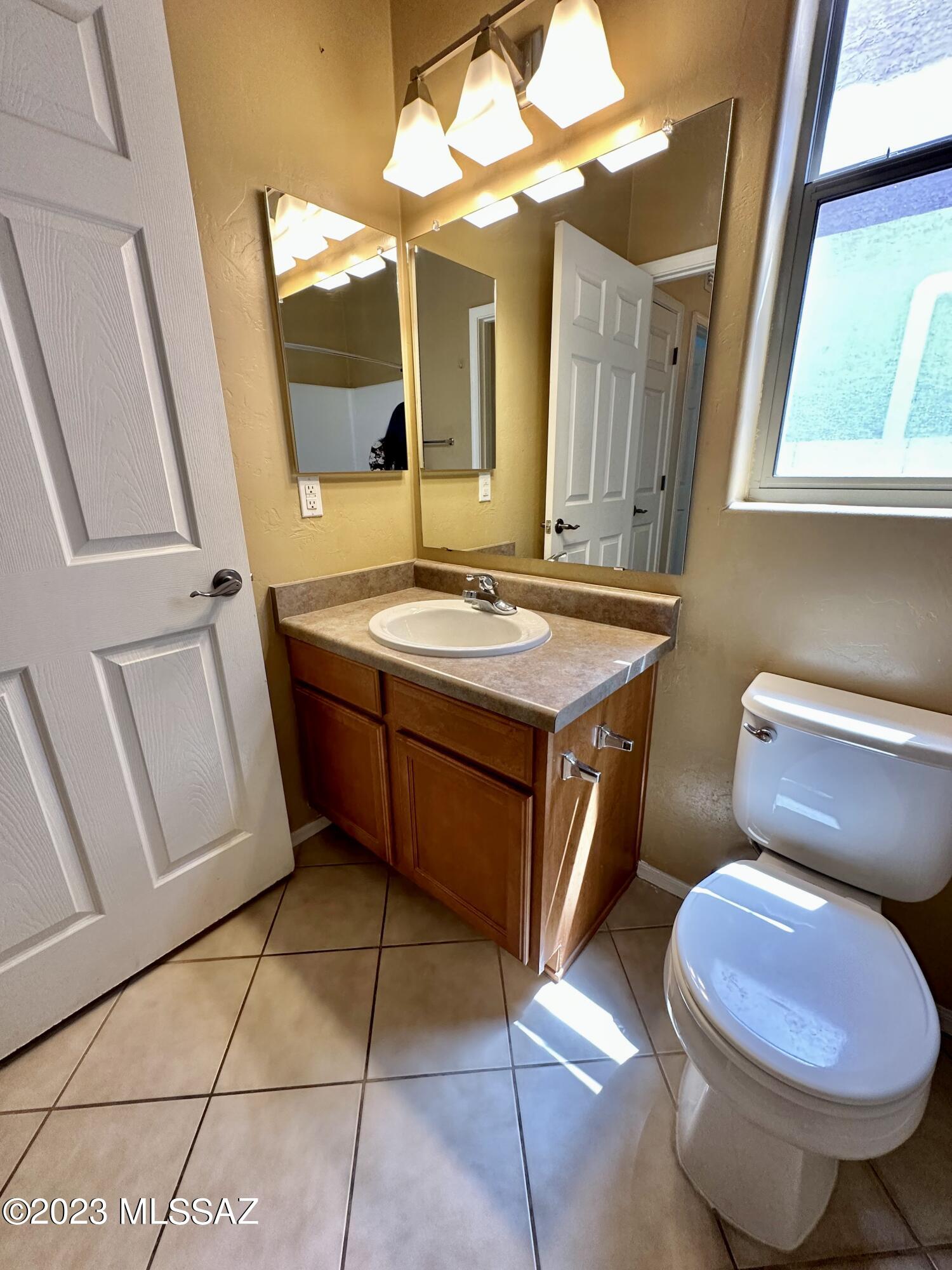 Sycamore Park Village 5 (1-219) - Residential Lease