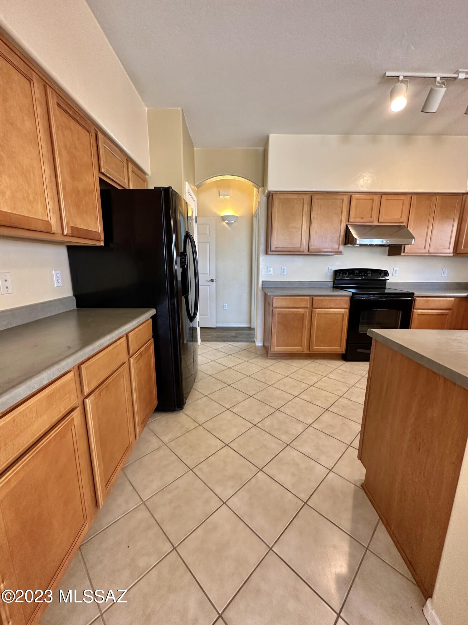 Sycamore Park Village 5 (1-219) - Residential Lease