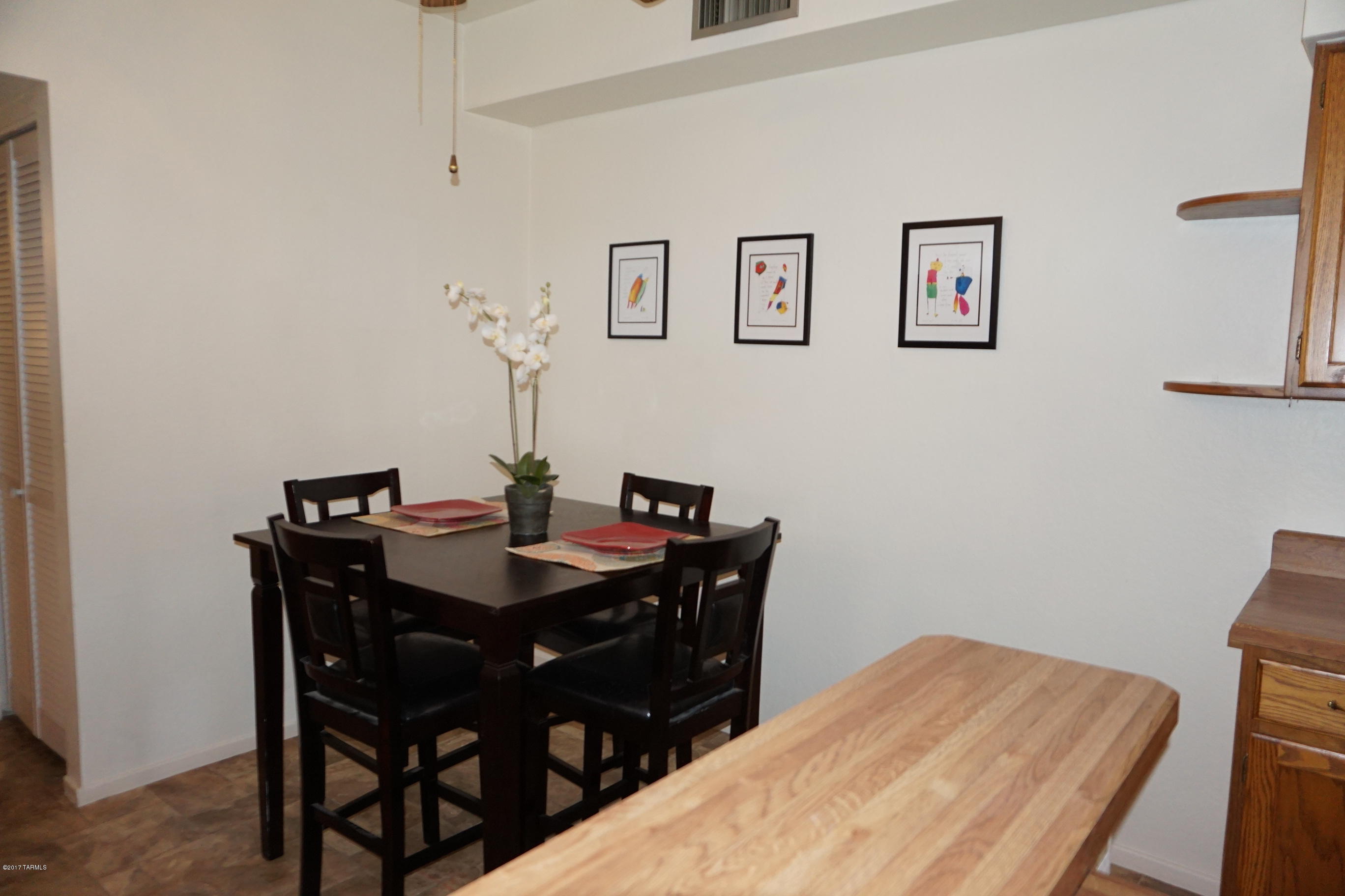 Summertree Condominiums (1-224) - Residential