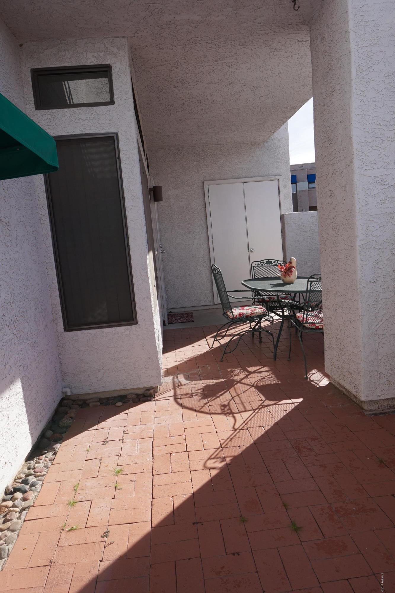Summertree Condominiums (1-224) - Residential