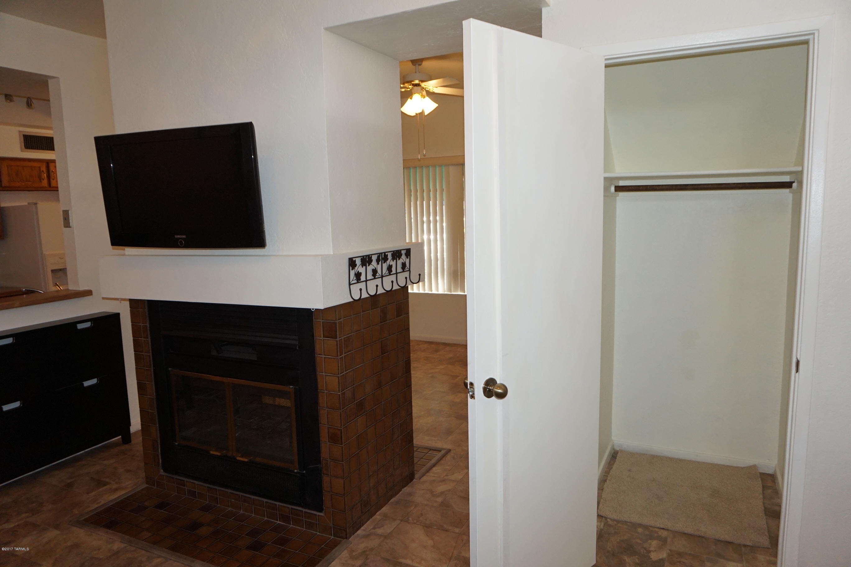 Summertree Condominiums (1-224) - Residential