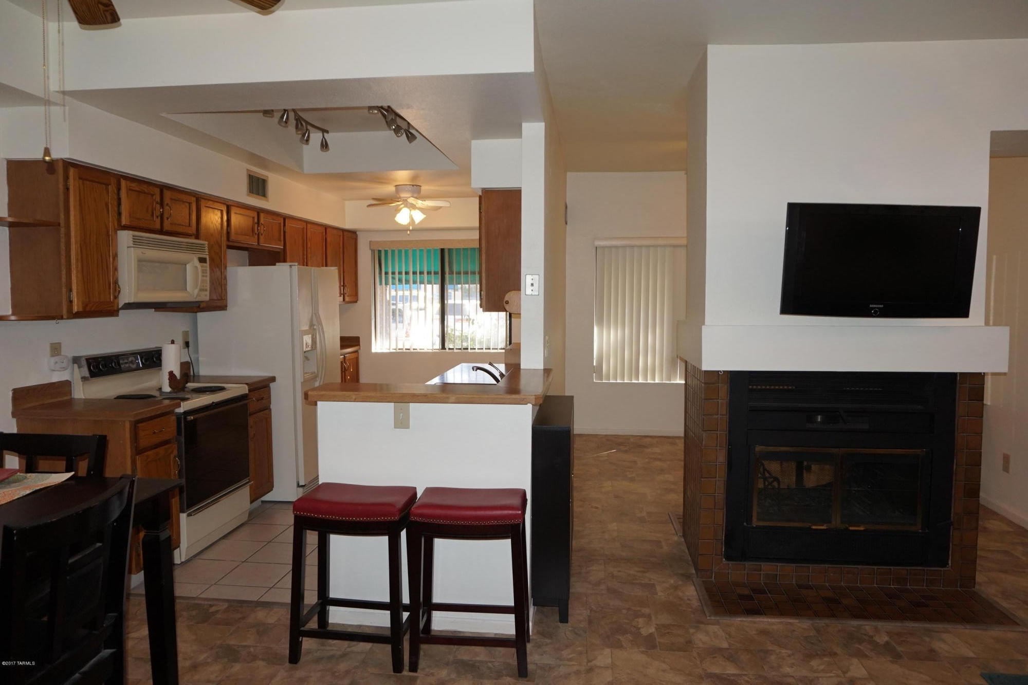 Summertree Condominiums (1-224) - Residential