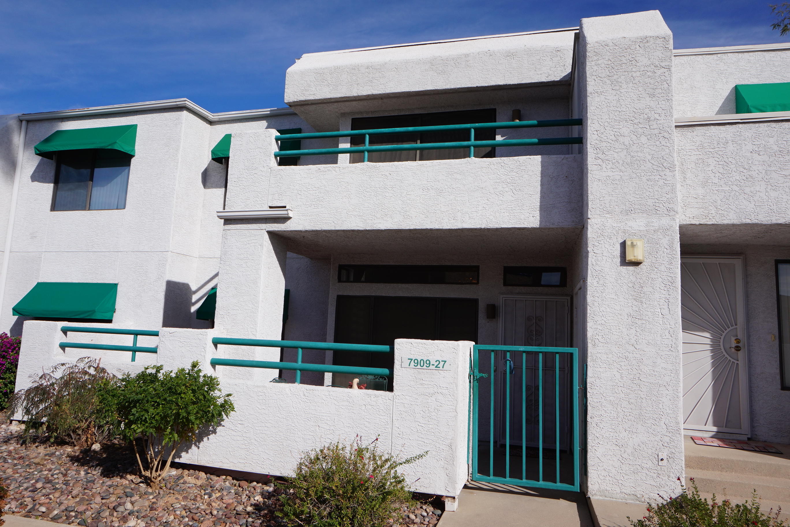 Summertree Condominiums (1-224) - Residential