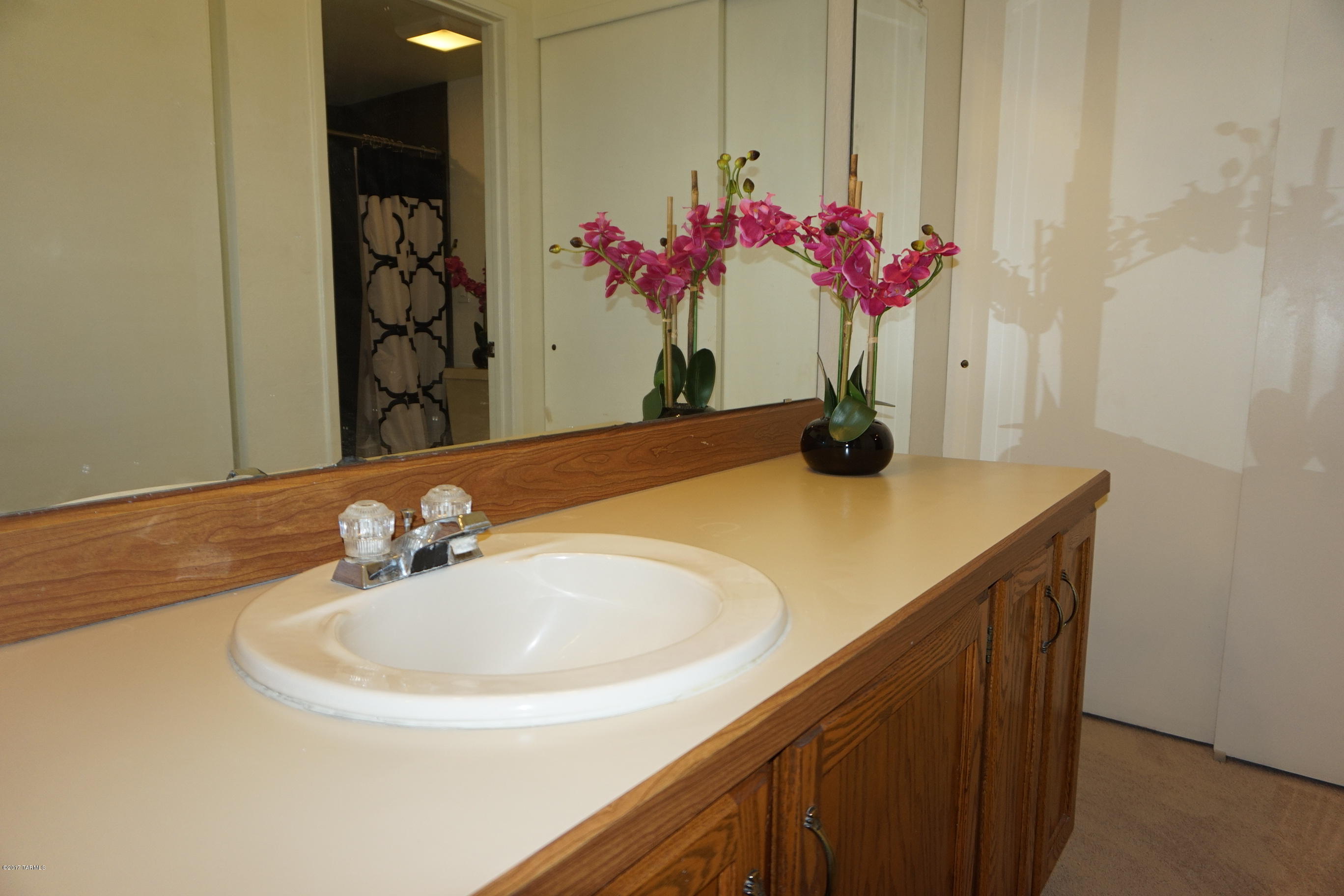 Summertree Condominiums (1-224) - Residential