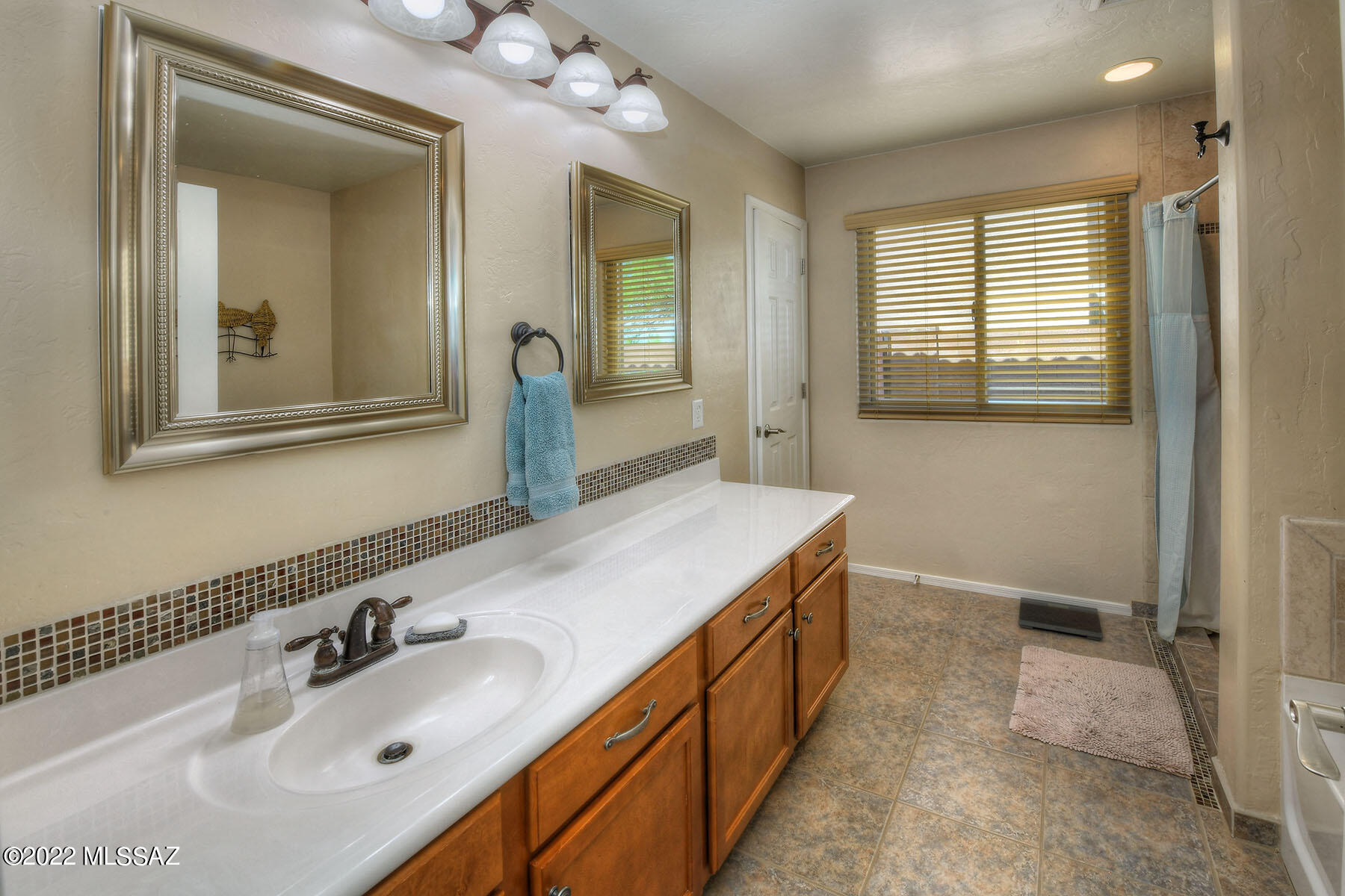 Rancho Del Lago (1-100) - Residential
