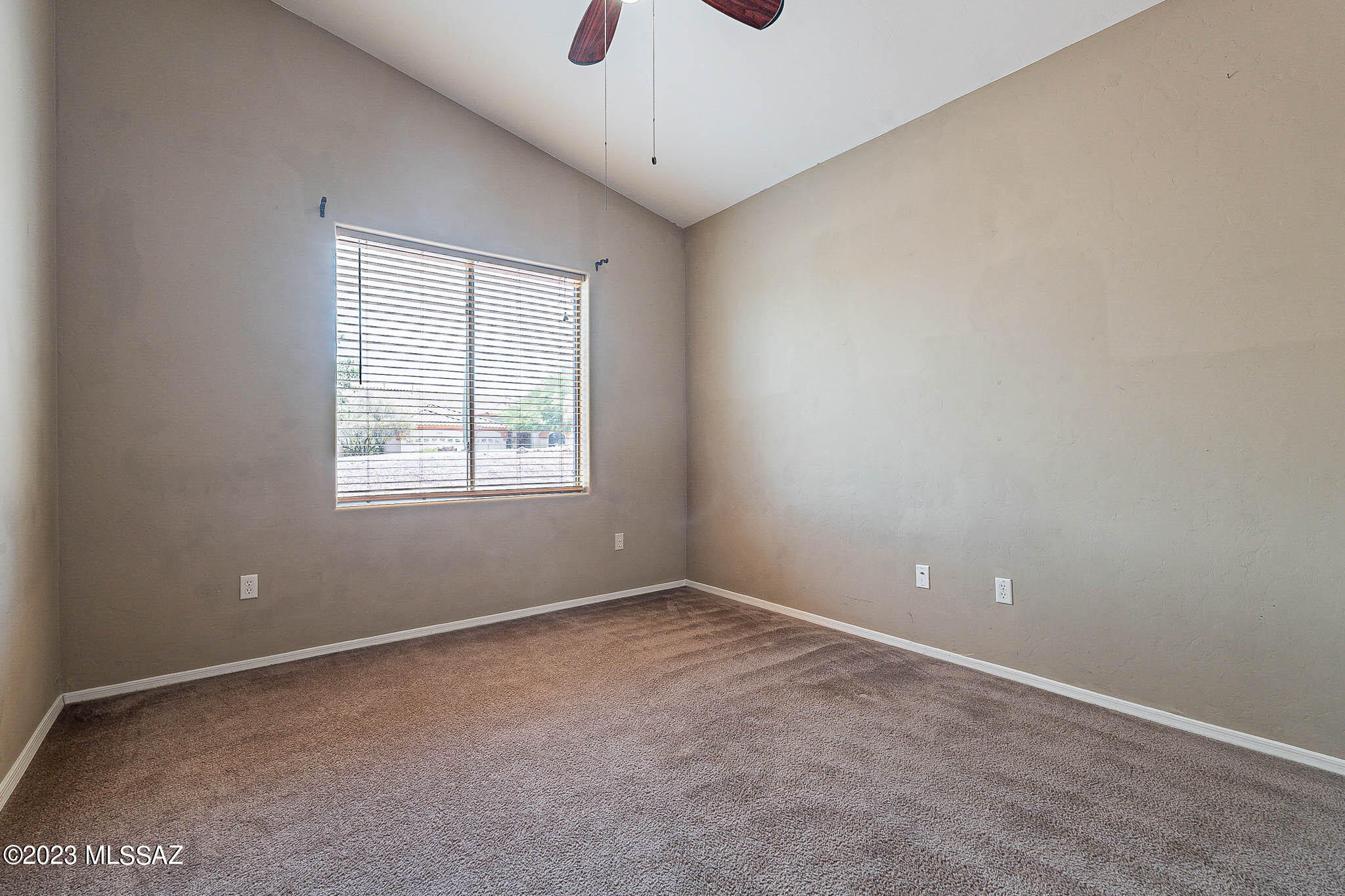 Rancho Del Lago (1-100) - Residential