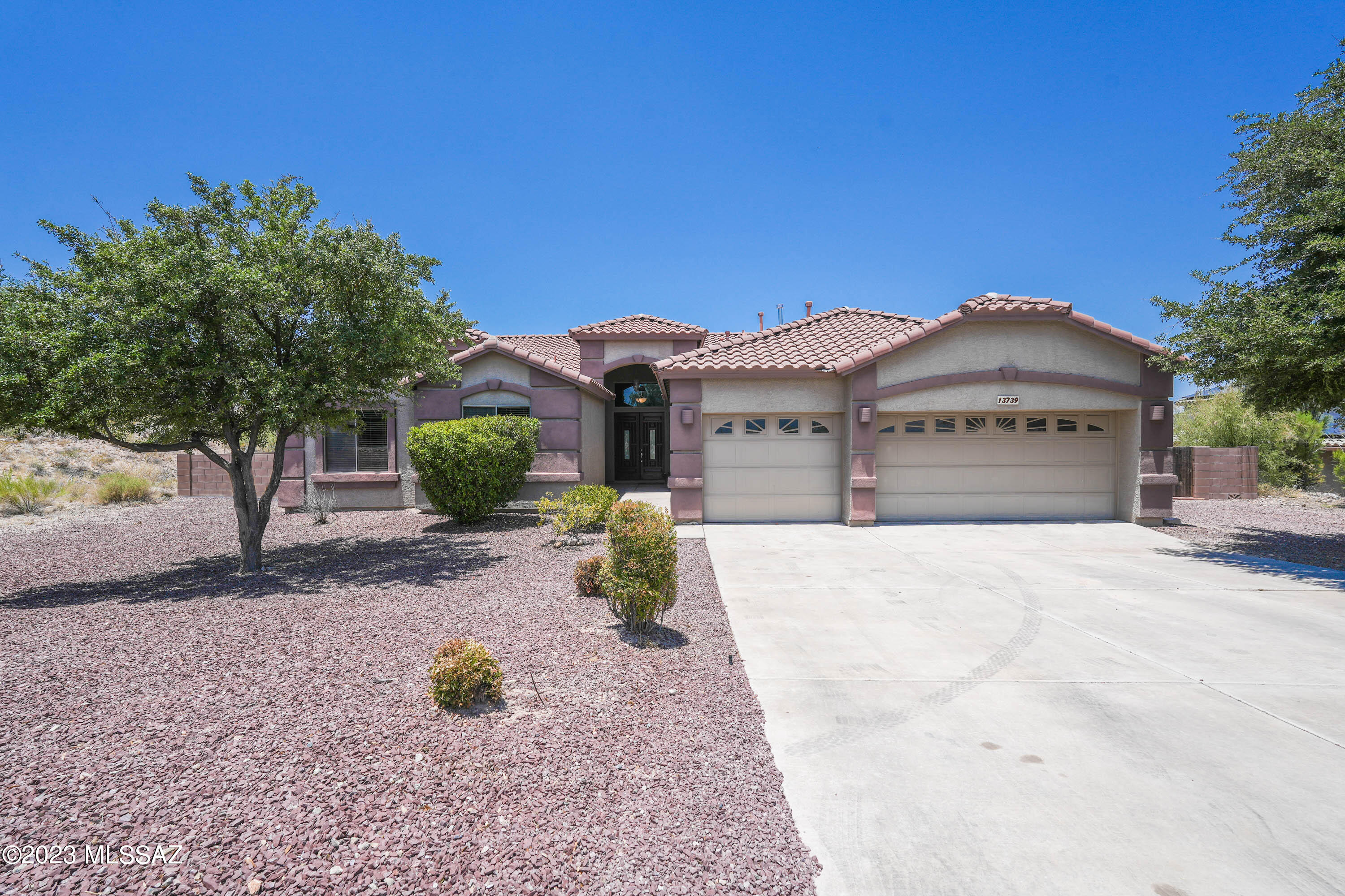 Rancho Del Lago (1-100) - Residential