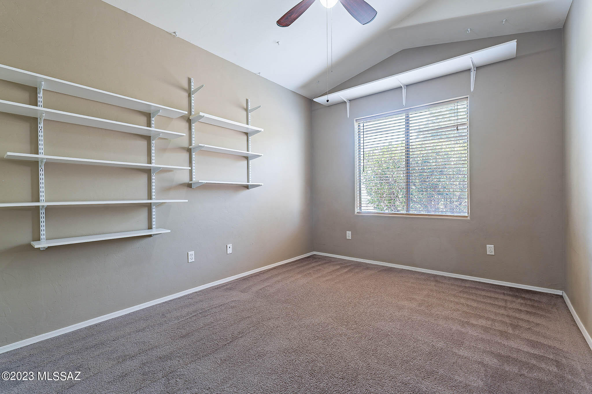Rancho Del Lago (1-100) - Residential