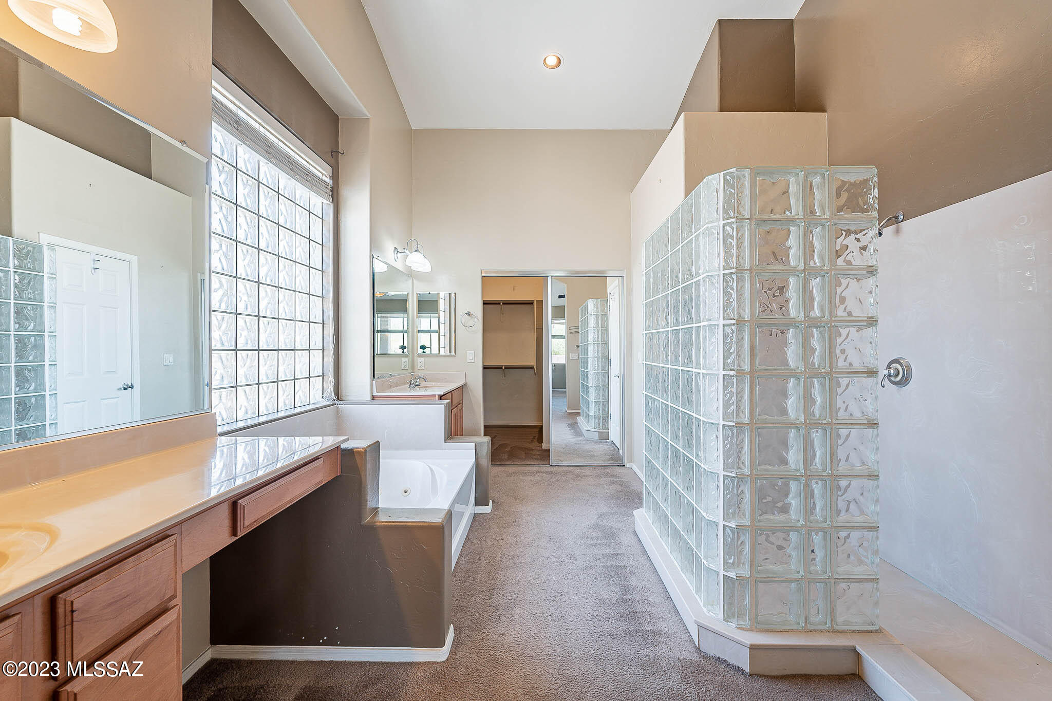 Rancho Del Lago (1-100) - Residential