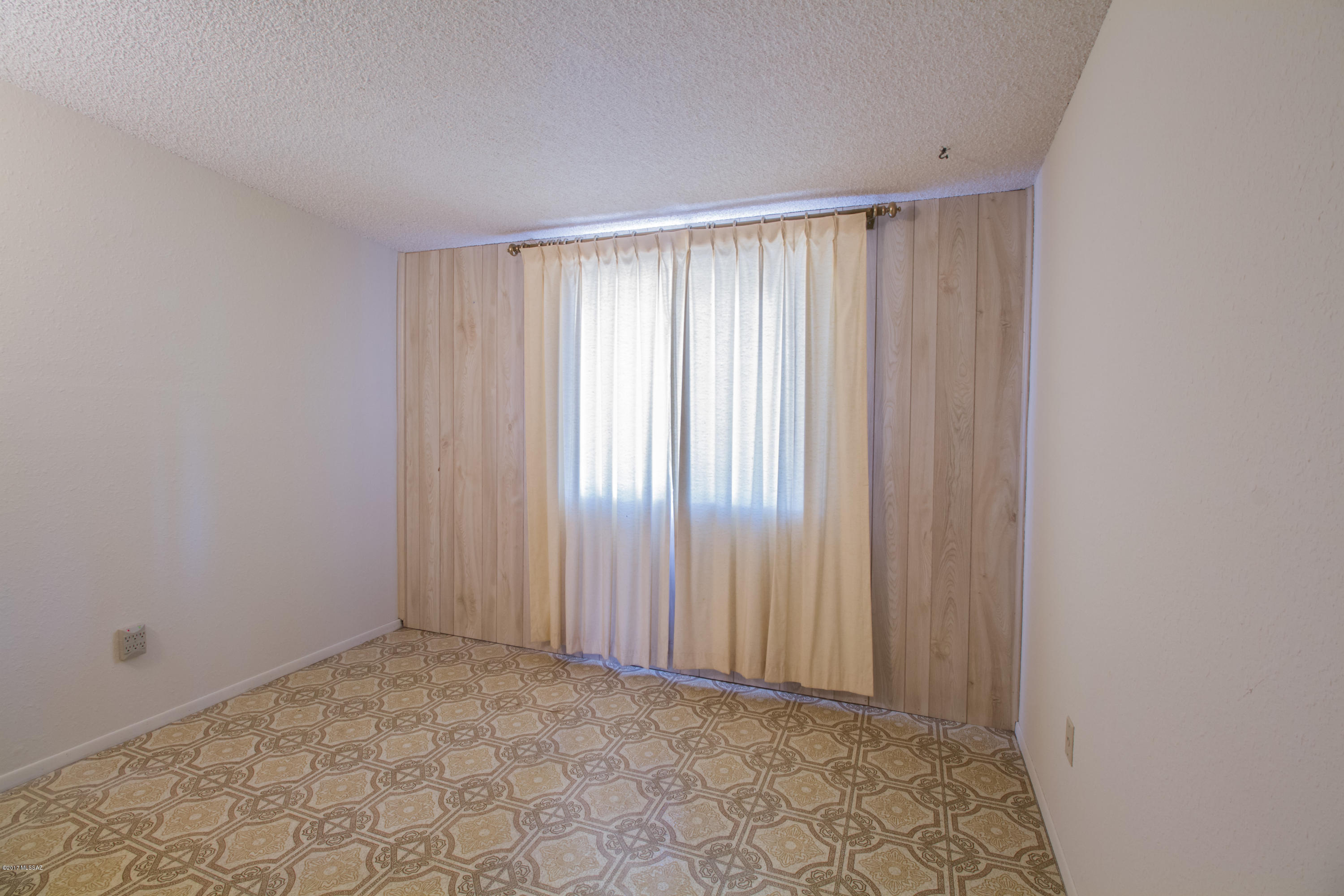 Manzanita Manor NO.4(1-94) - Residential