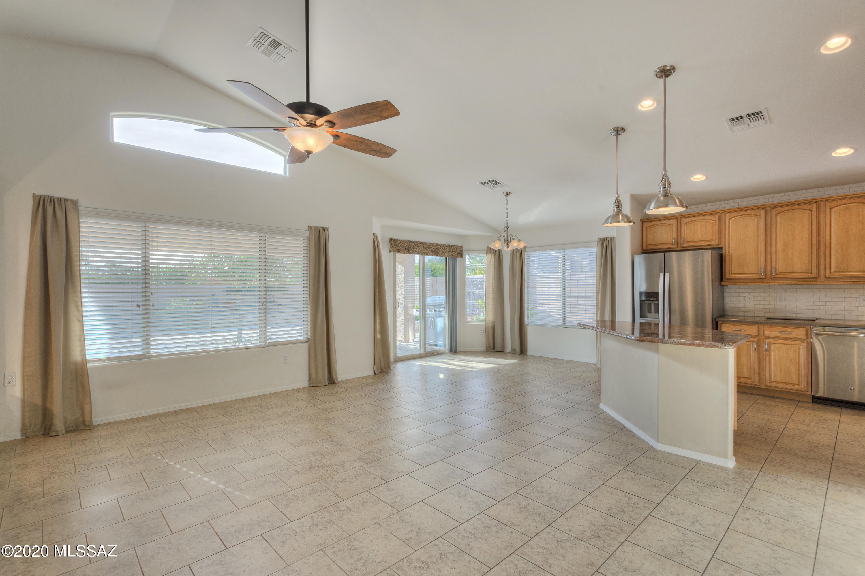 Colonia De Los Alamos - Desert Creek - Residential