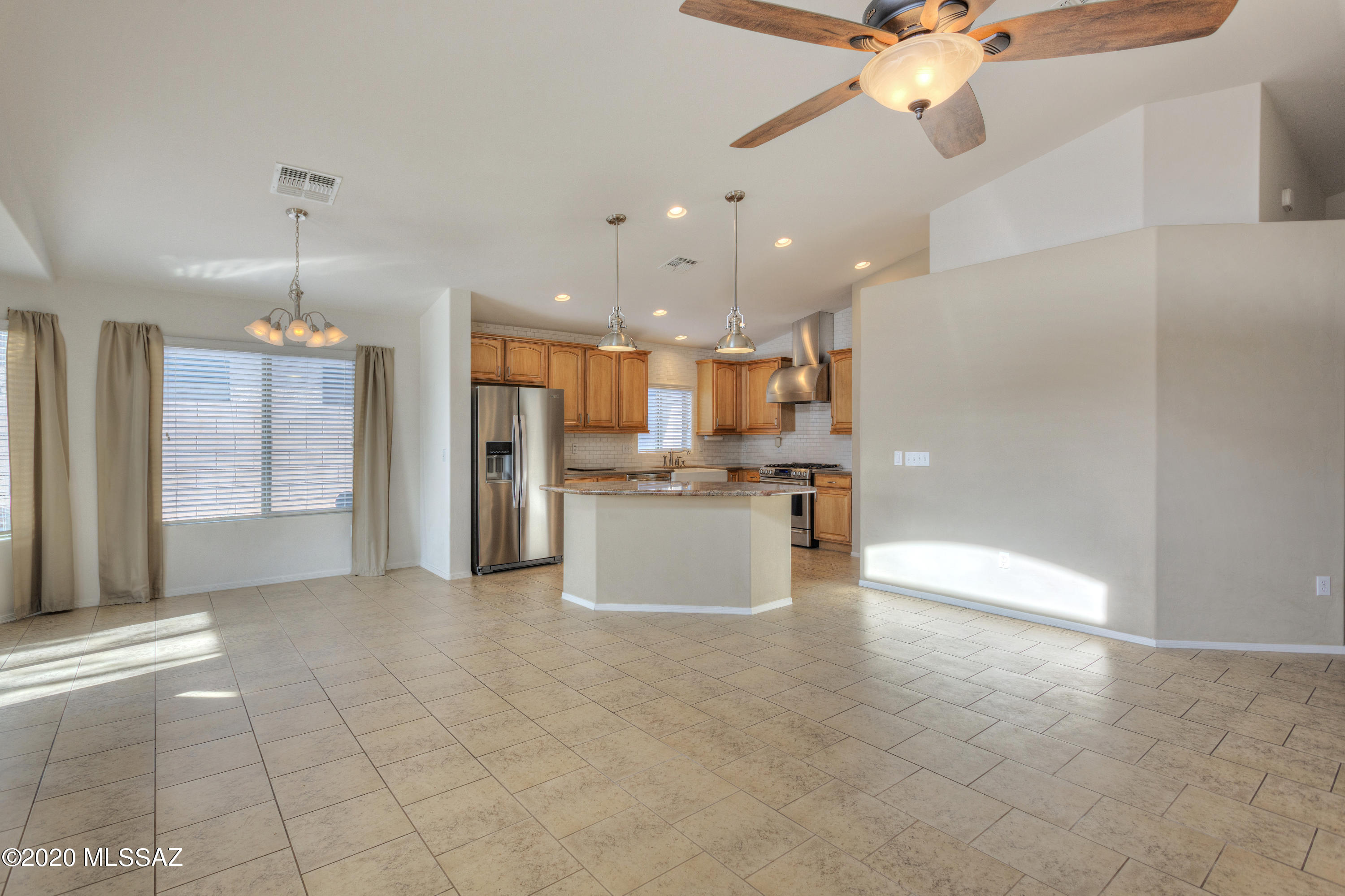 Colonia De Los Alamos - Desert Creek - Residential