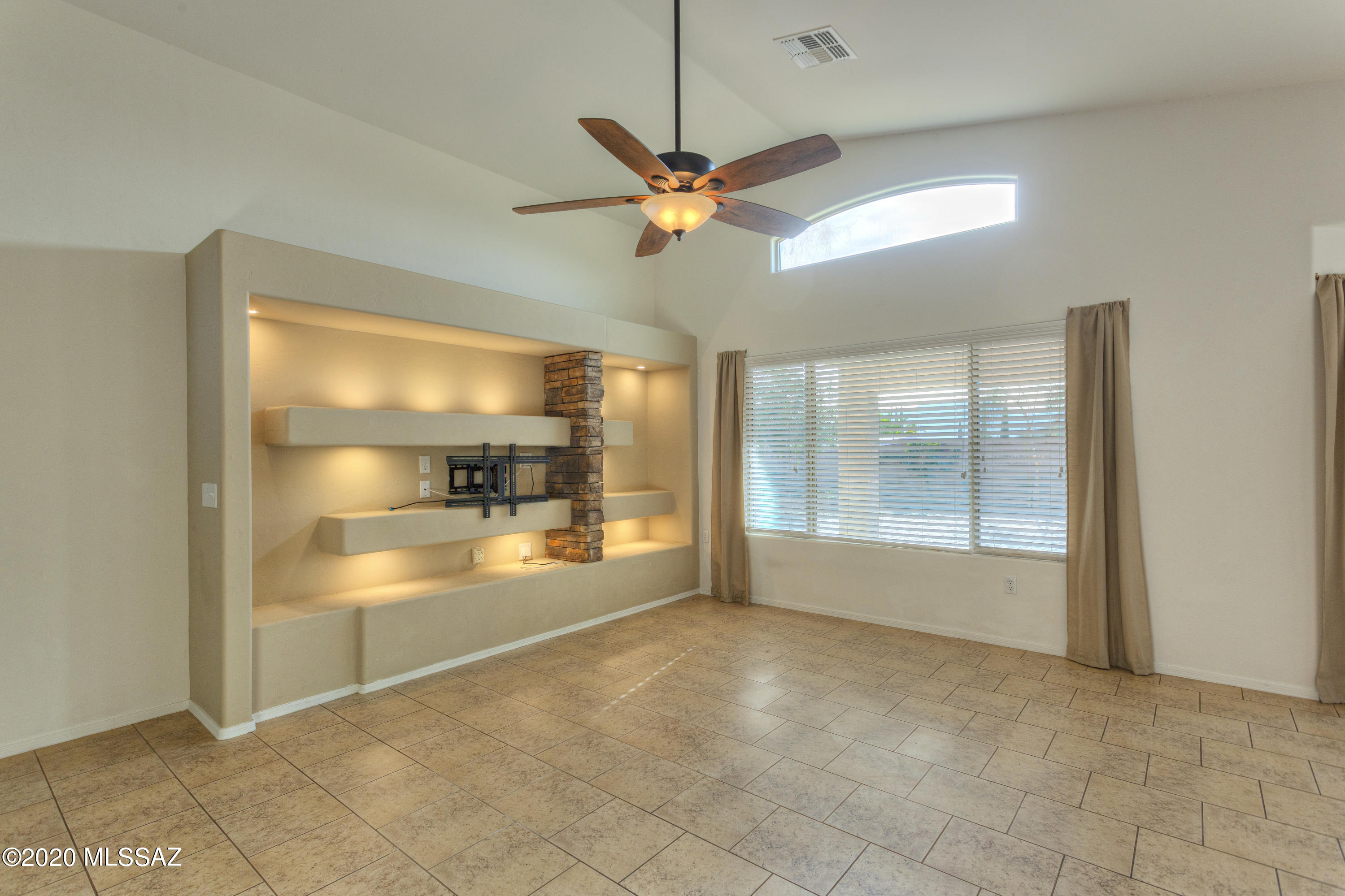 Colonia De Los Alamos - Desert Creek - Residential