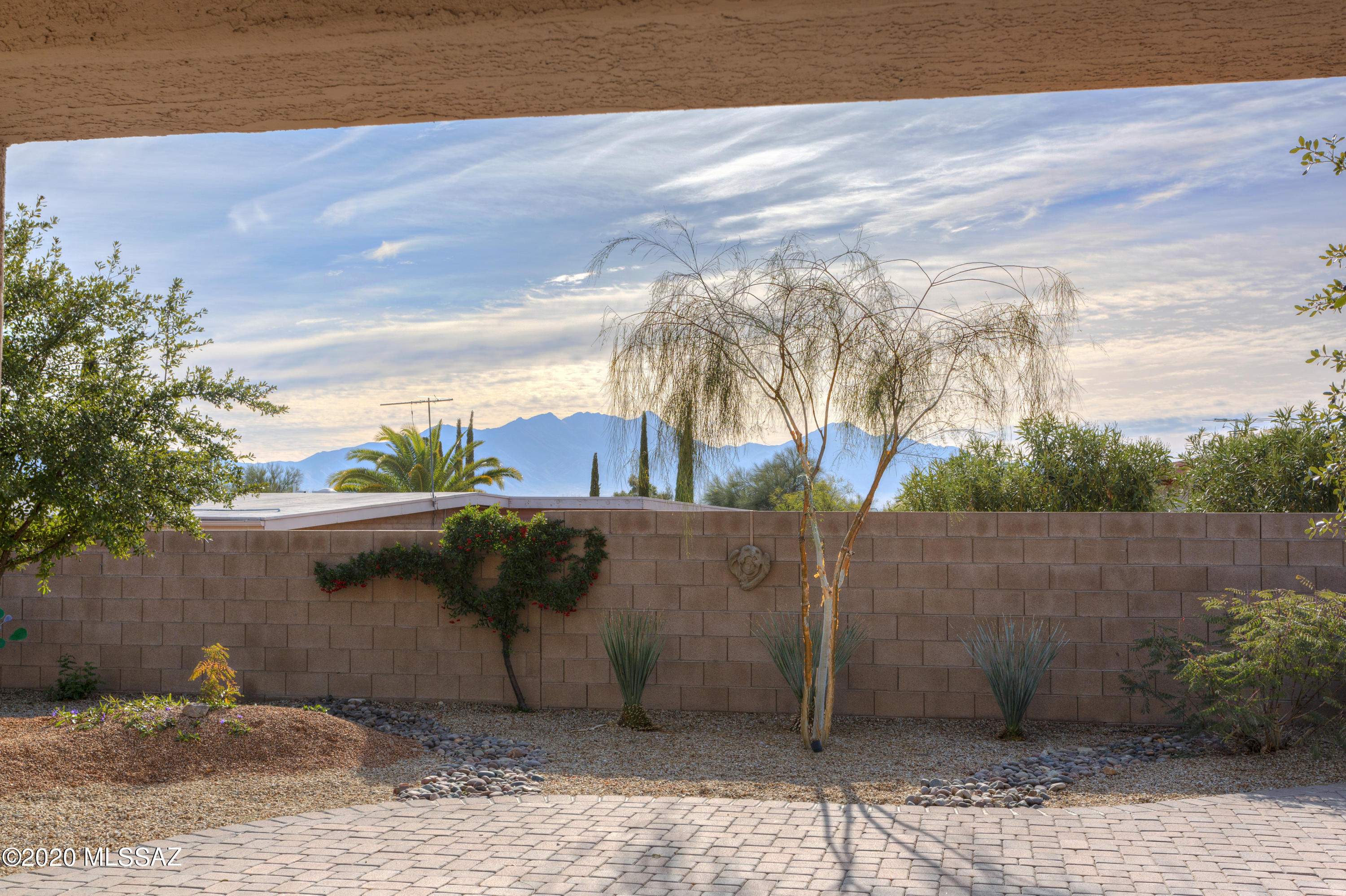 Colonia De Los Alamos - Desert Creek - Residential
