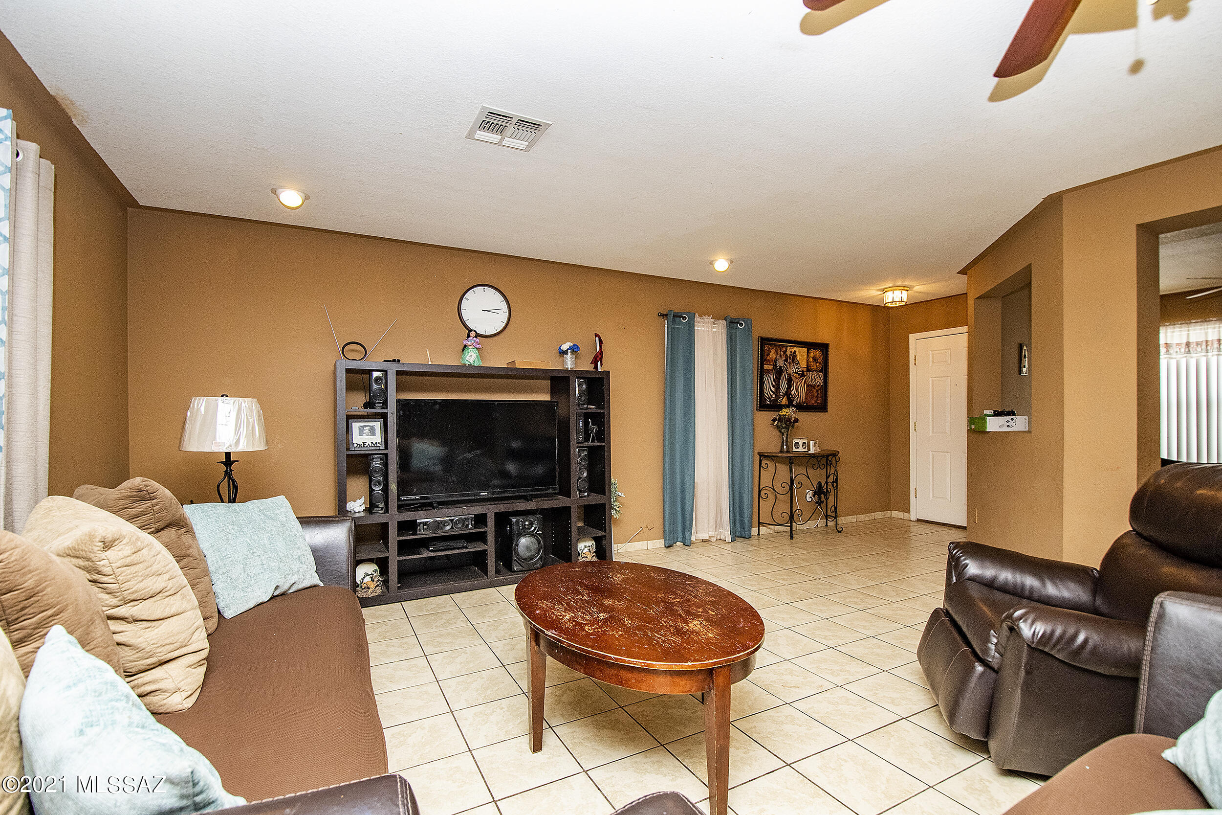 Arroyo Vista (1-166) - Residential