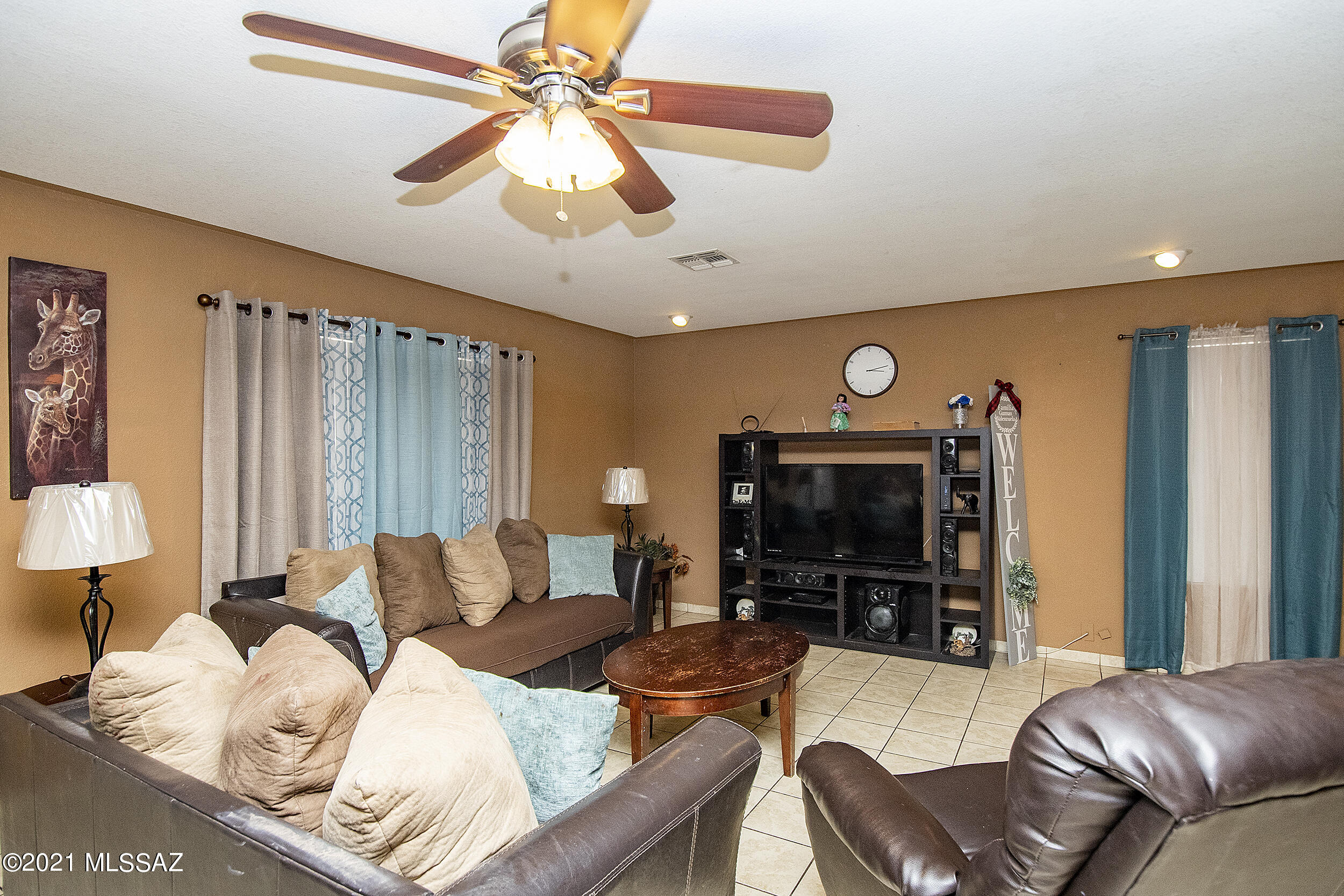 Arroyo Vista (1-166) - Residential