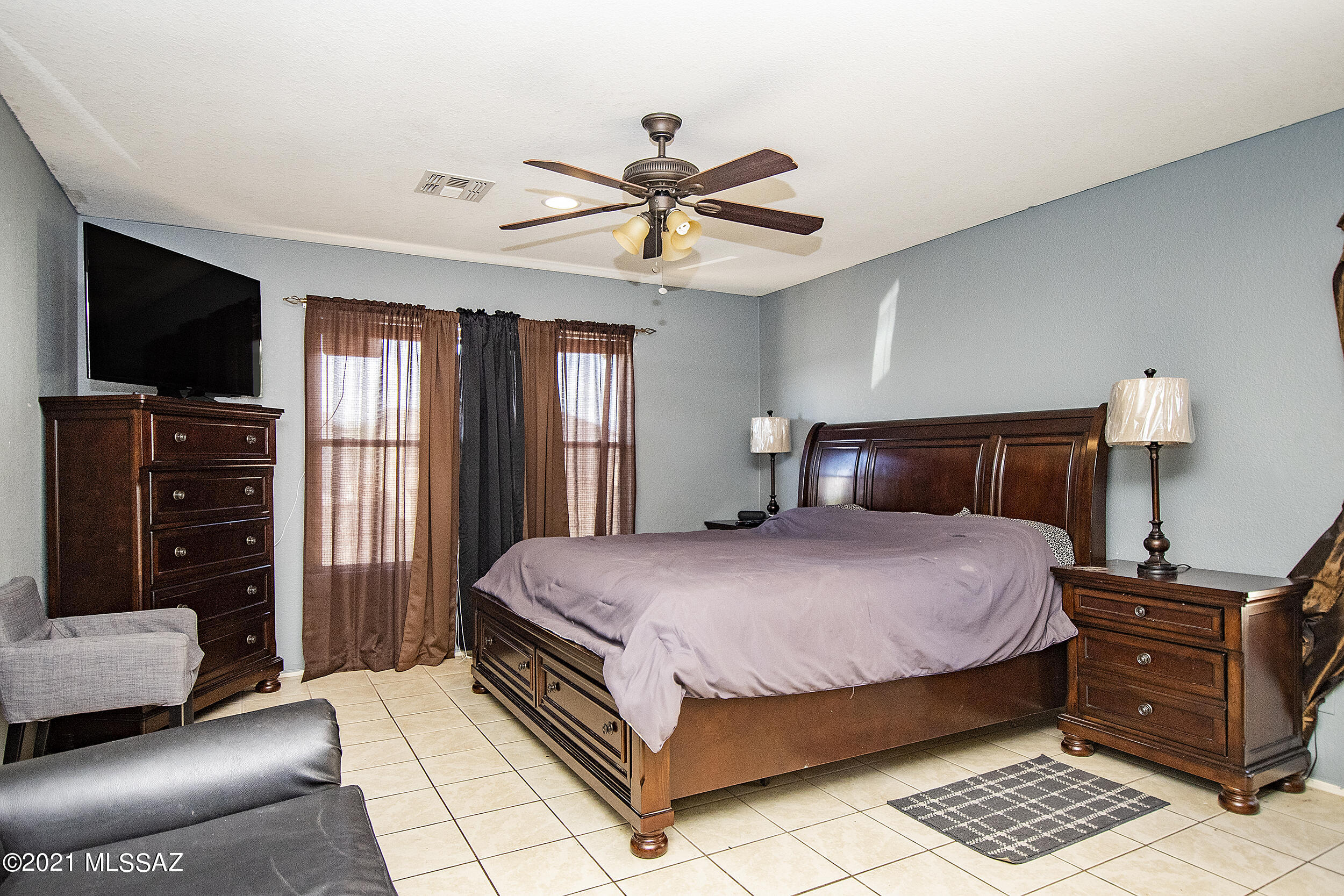 Arroyo Vista (1-166) - Residential