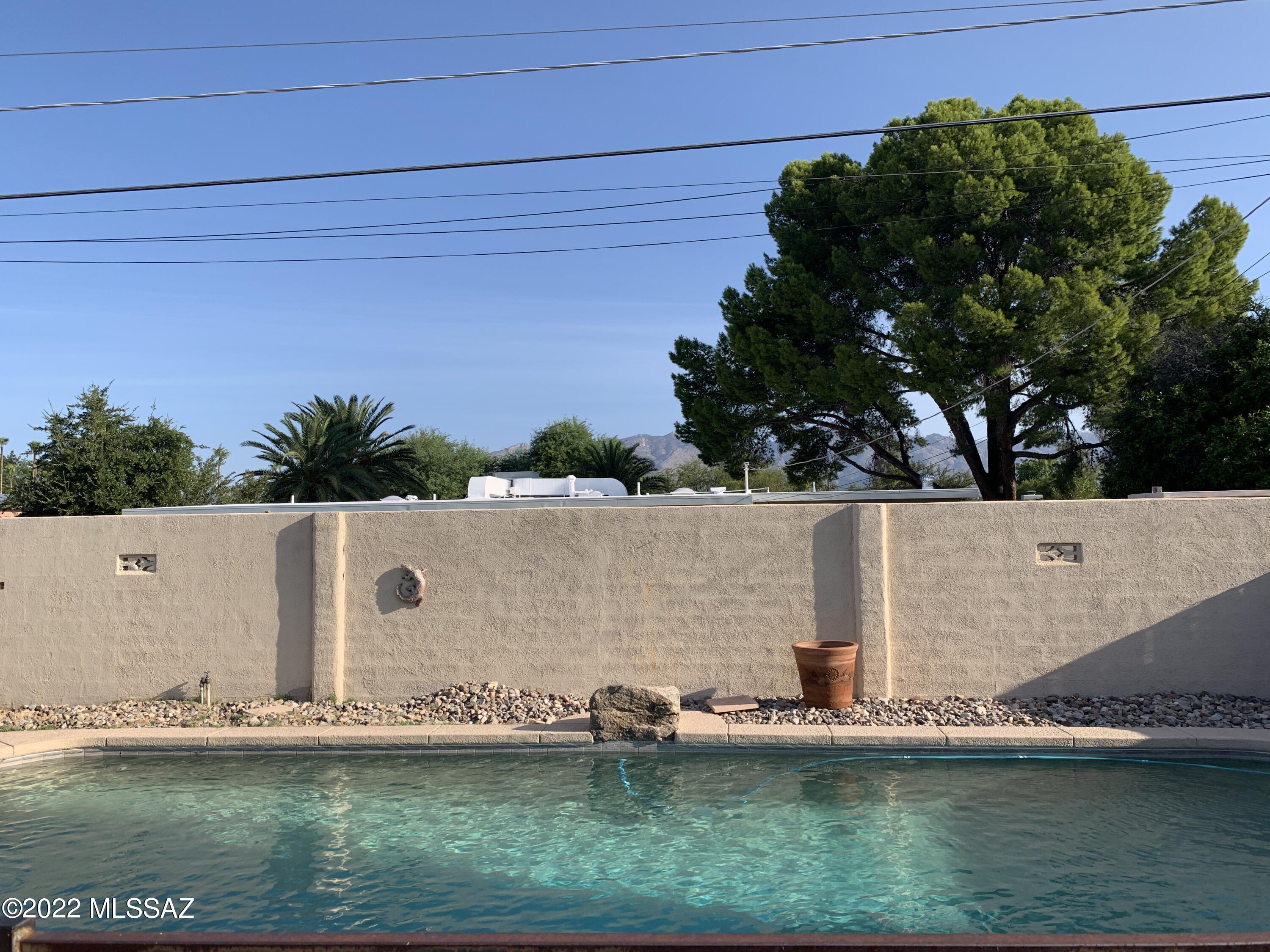 Unsubdivided - Residential Lease