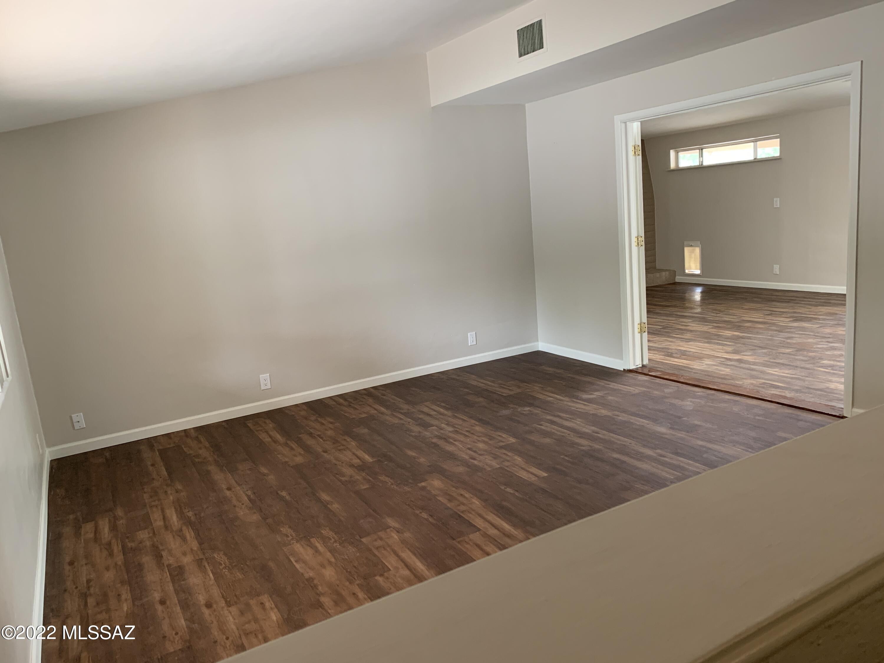 Unsubdivided - Residential Lease