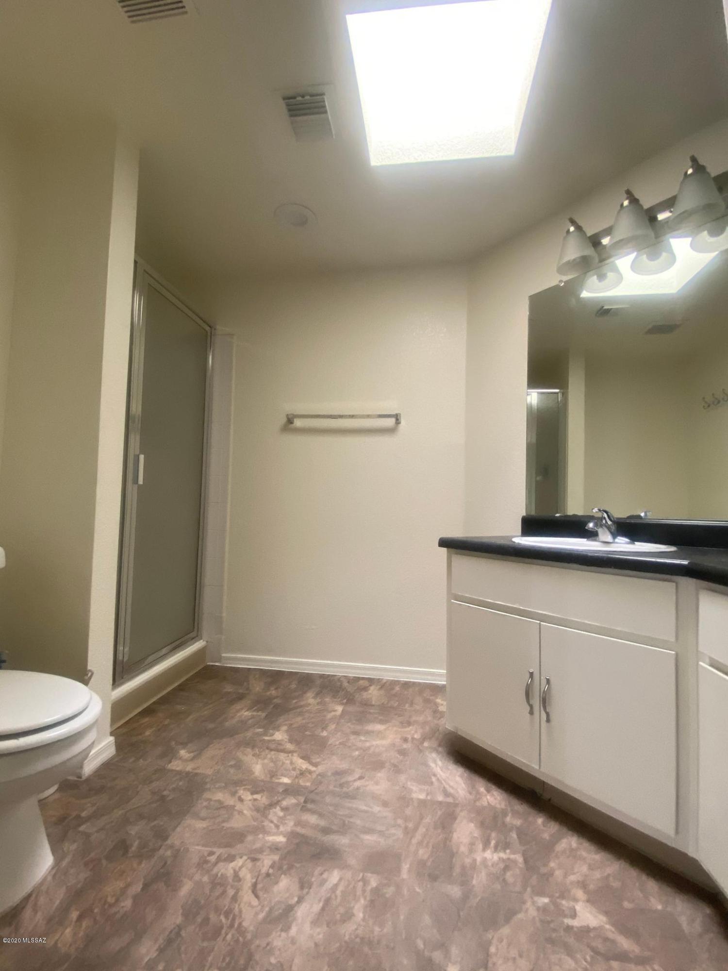 Valley Lane Townhomes (135-169) - Residential
