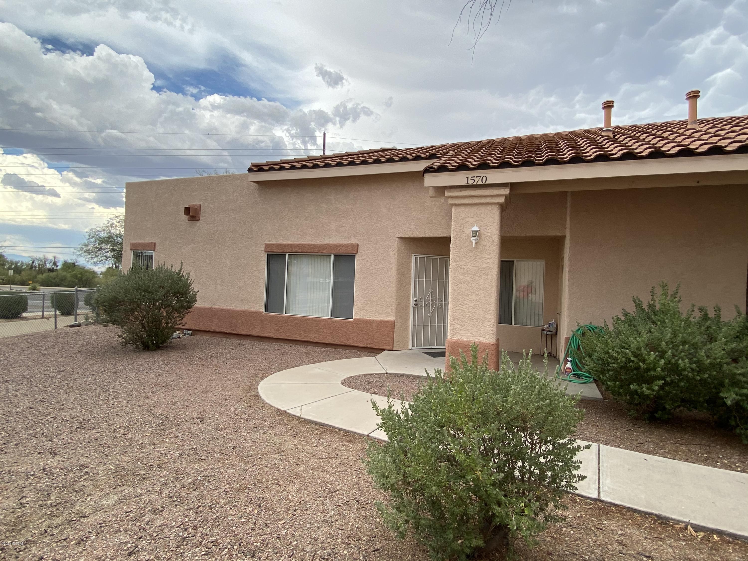 Multiple Offers! H & B due by Mon 08/17/20 @ 8p.m. Beautiful 2 Bedroom 2 Bath Townhome In Highly Sought after Valle Verde Subdivision! This Great Single Story Property is NOT Age Restricted! GVR Optional NOT Required! Nice Floorplan with 9'' Ceilings, over 1071 square Ft, Large Living Room, Open Kitchen, Dining Area, Large Split Bedrooms with Walk in Closets, 2 Full Bathrooms, Inside Laundry Closet w/Washer/Dryer Included! Updated Flooring, Recently Painted, Ceiling Fans, Nice Fenced Back Yard with covered Patio with No Neighbors Behind or to 1 side, Private Corner end unit. Small Storage Closet, Beautiful Community Pool/Spa! Covered Parking, Easy Access to I-10, Shopping,etc & More.  These Townhomes don't come available often and Go Fast!  Come See today! Owner is related to Listing Agent