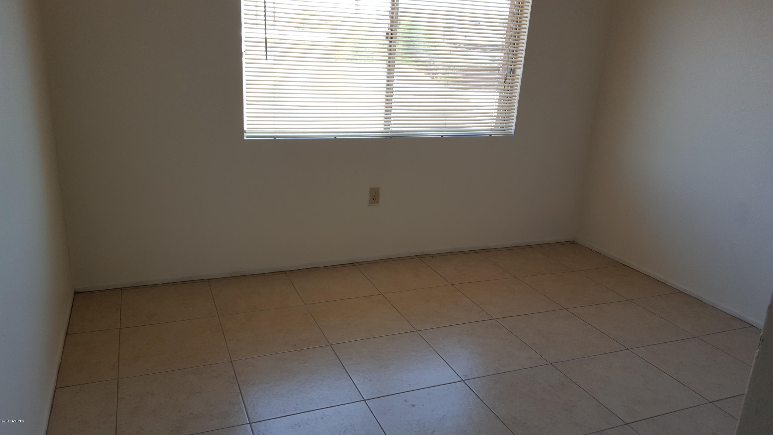 Bronx Park Addition - Residential Lease