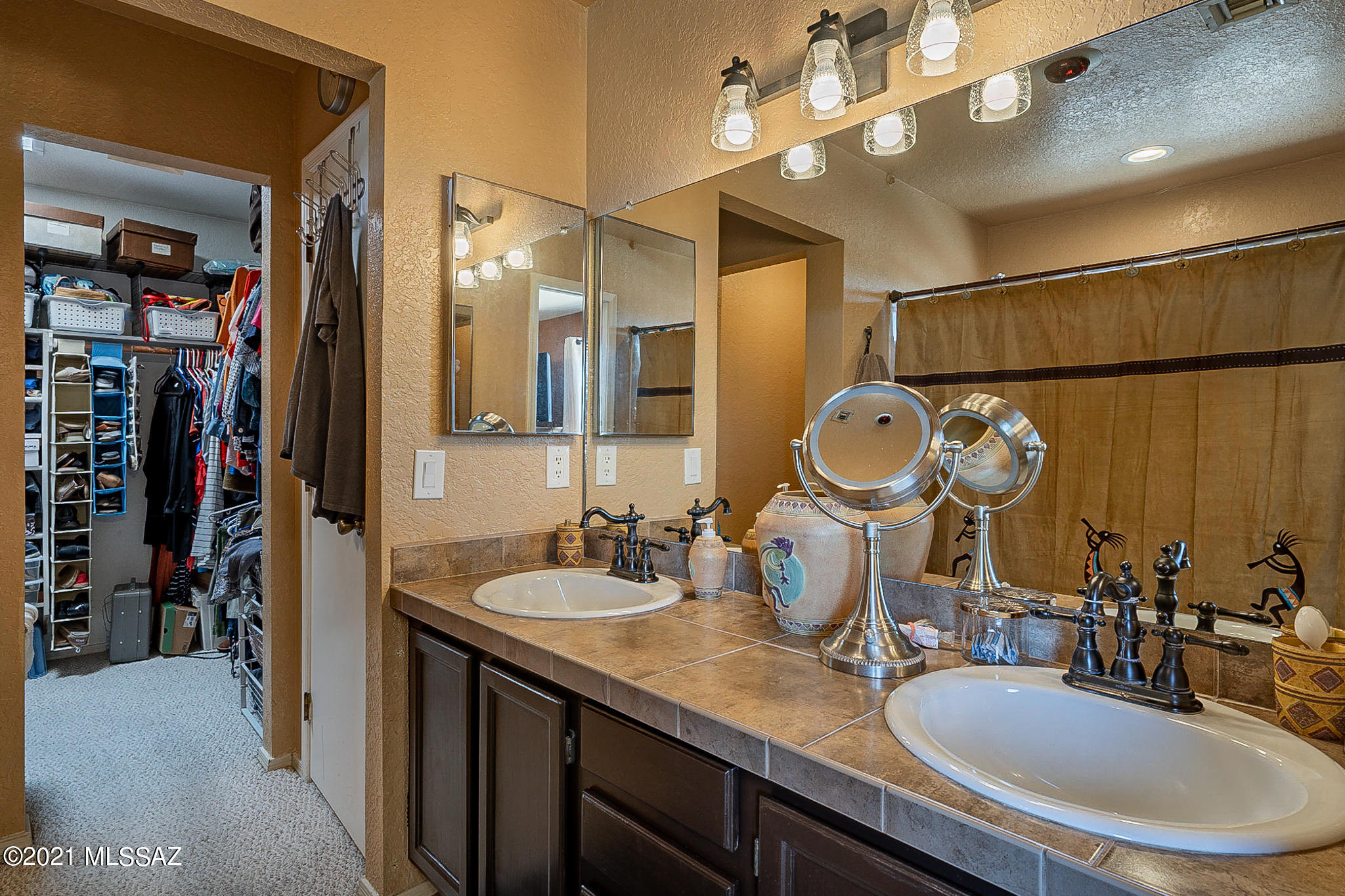 Country Highlands (1-180) - Residential