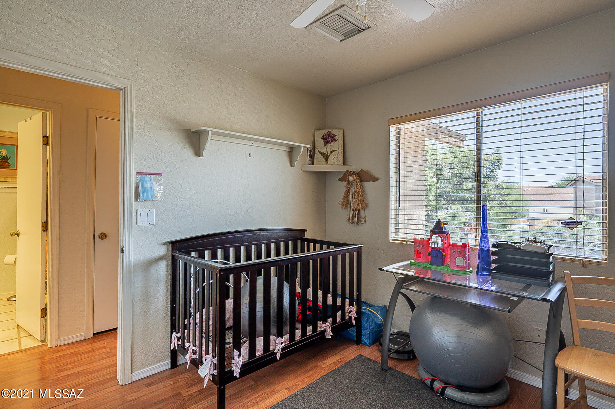 Country Highlands (1-180) - Residential