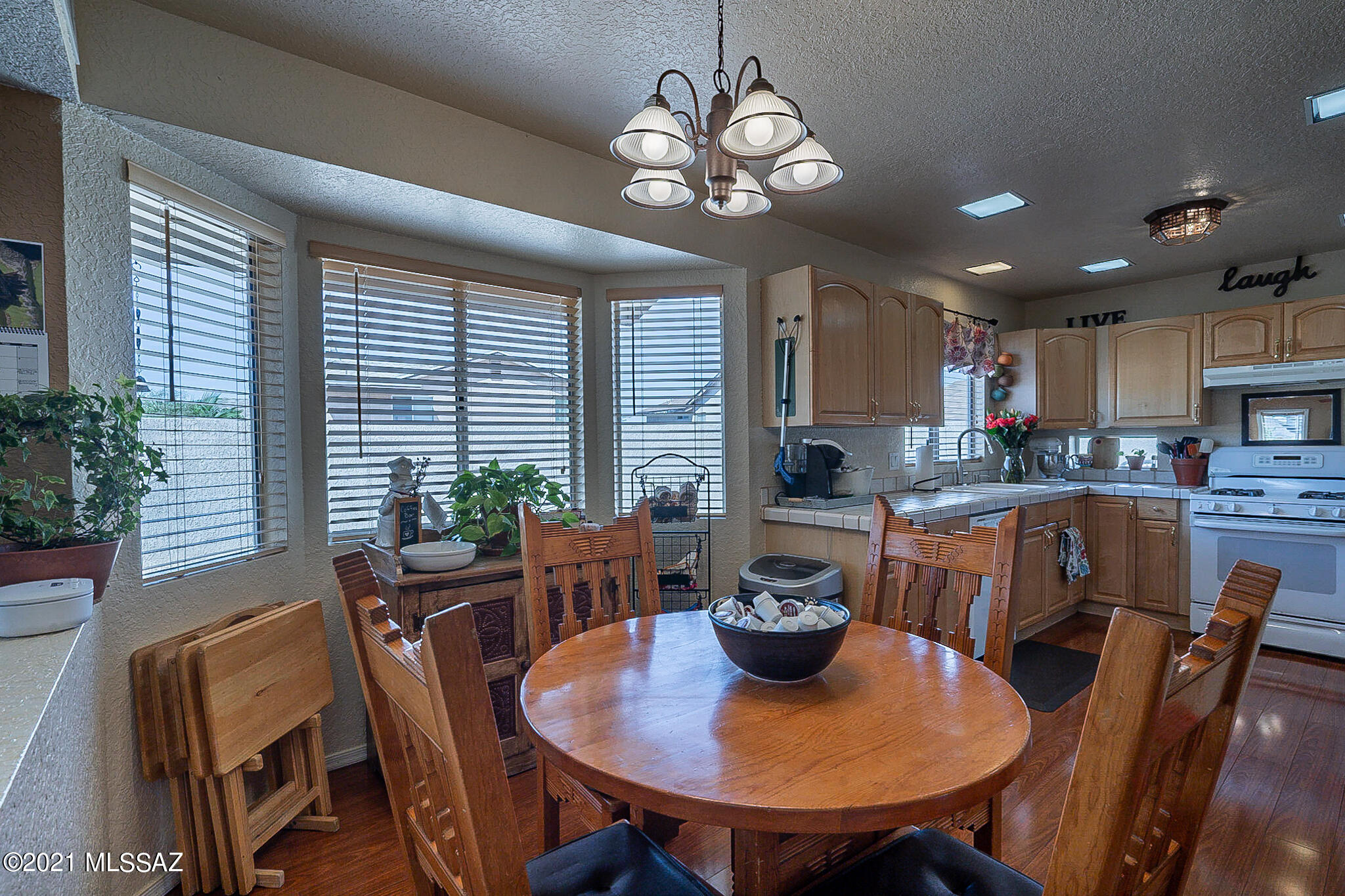 Country Highlands (1-180) - Residential