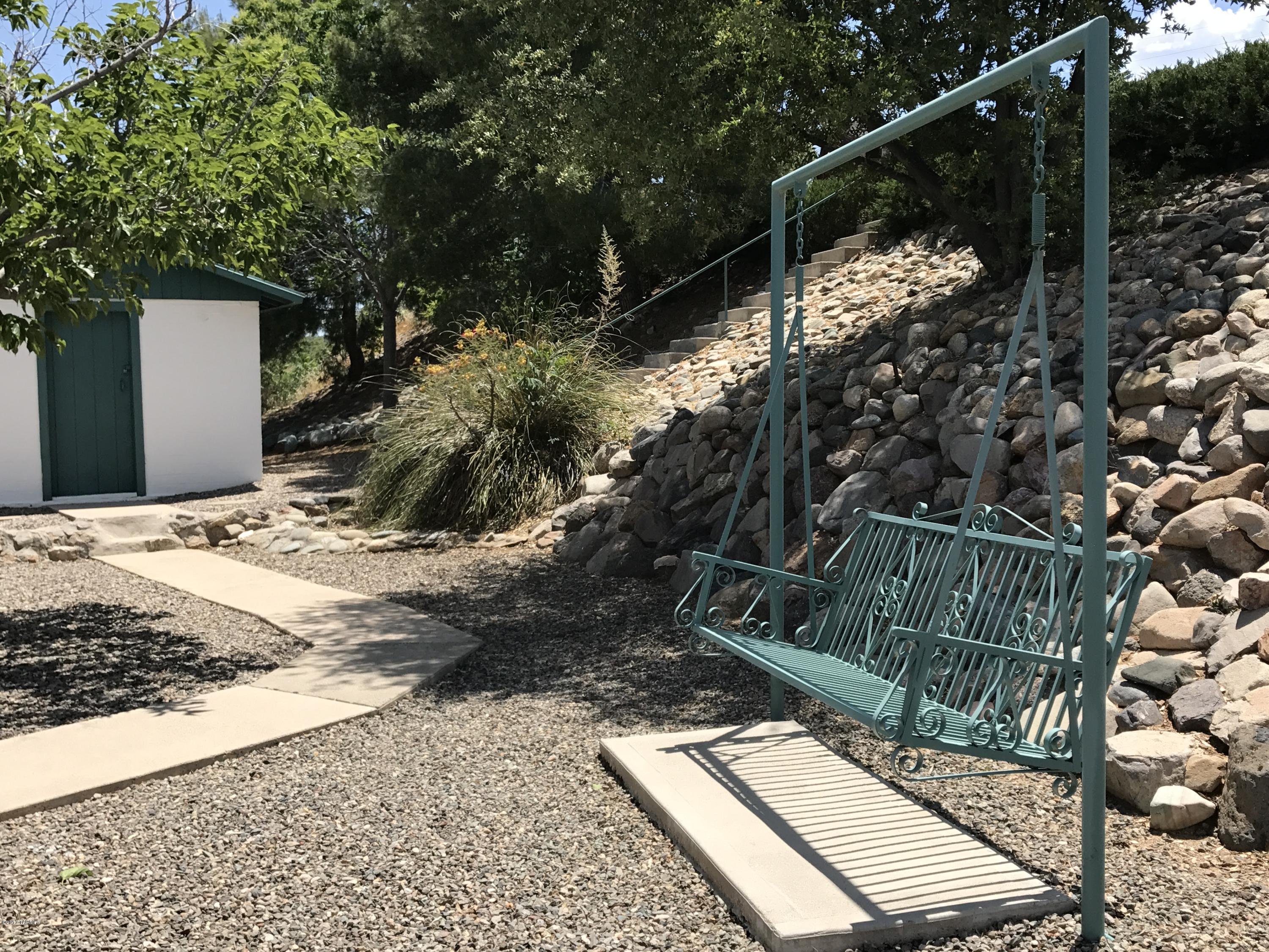 Los Robles Estates - Residential