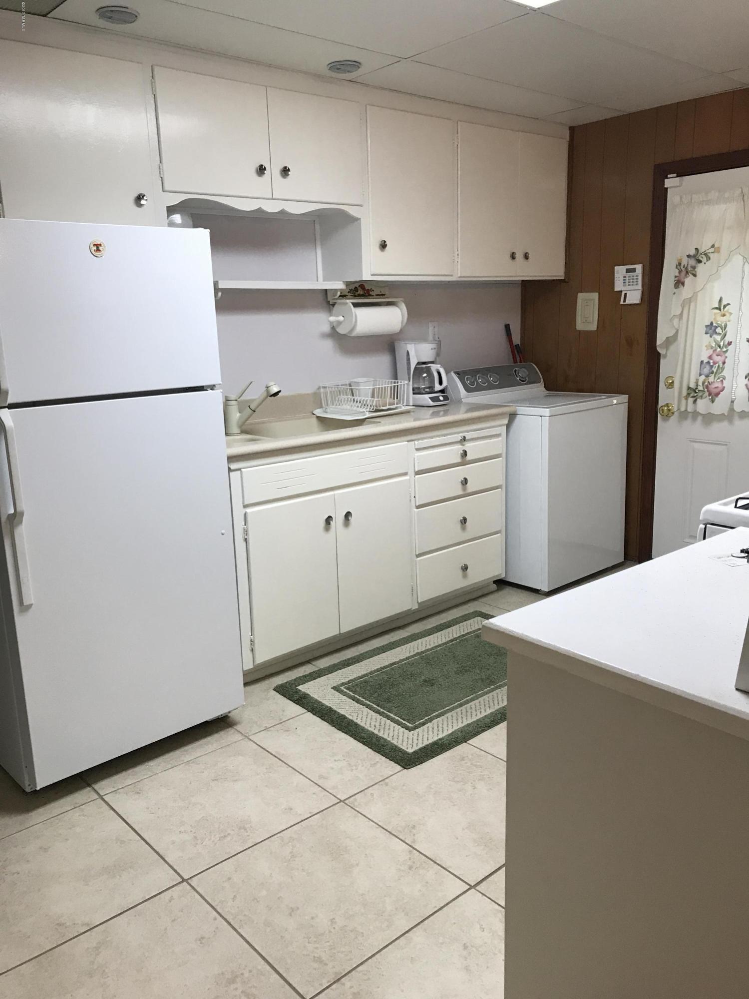 Los Robles Estates - Residential
