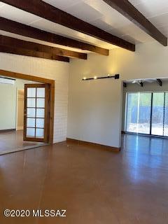 Kingston Knolls Terrace - Residential Lease