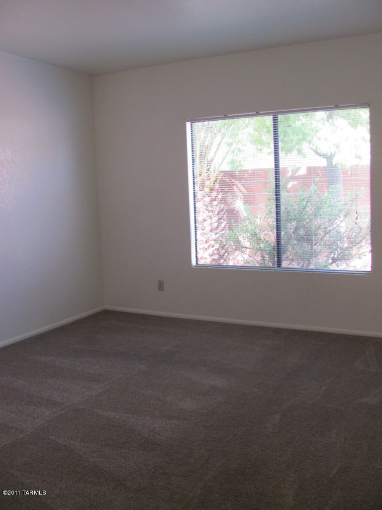 Lambert Lane (1-120) - Residential Lease