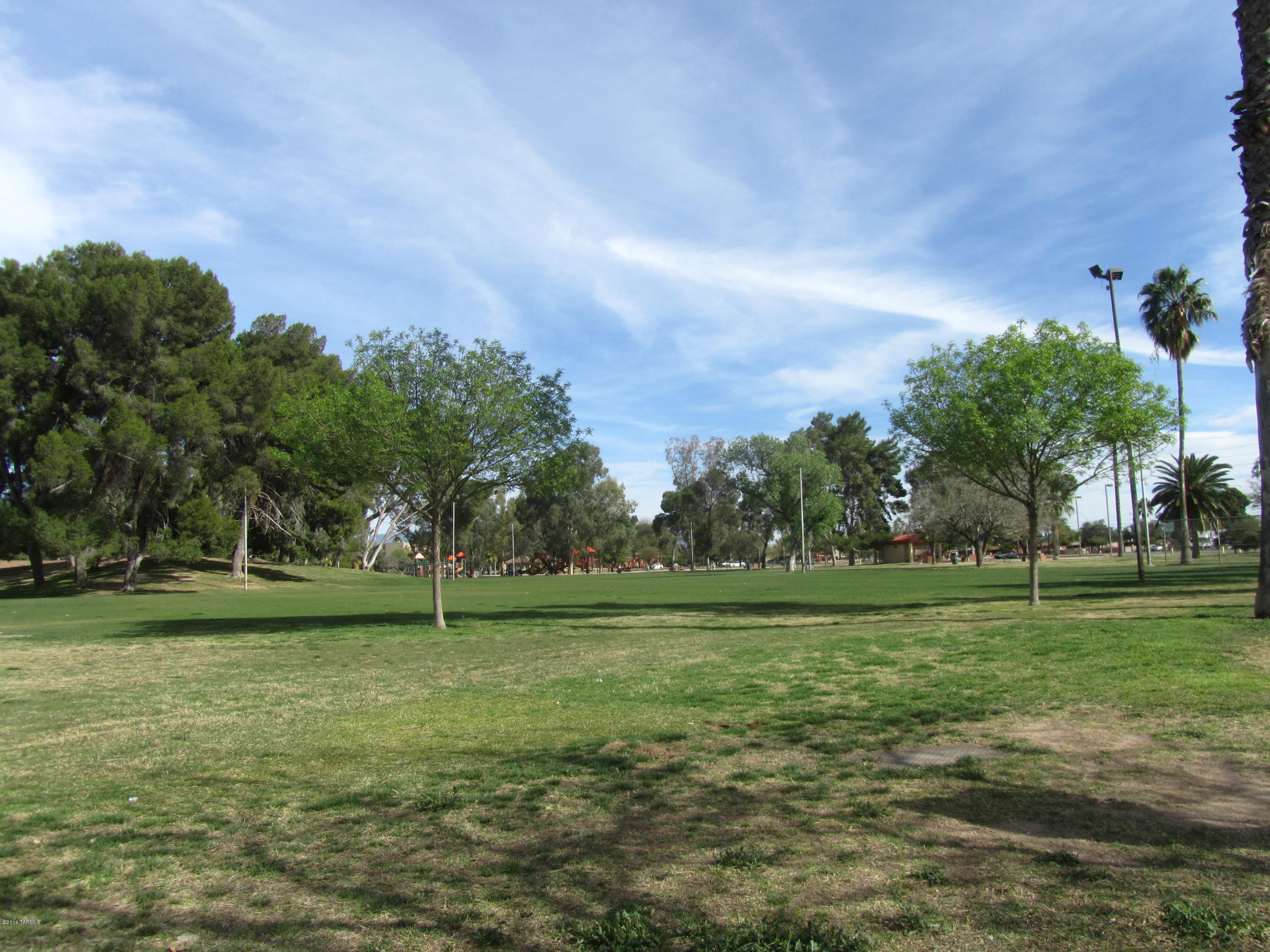 Country Club Manor - Residential