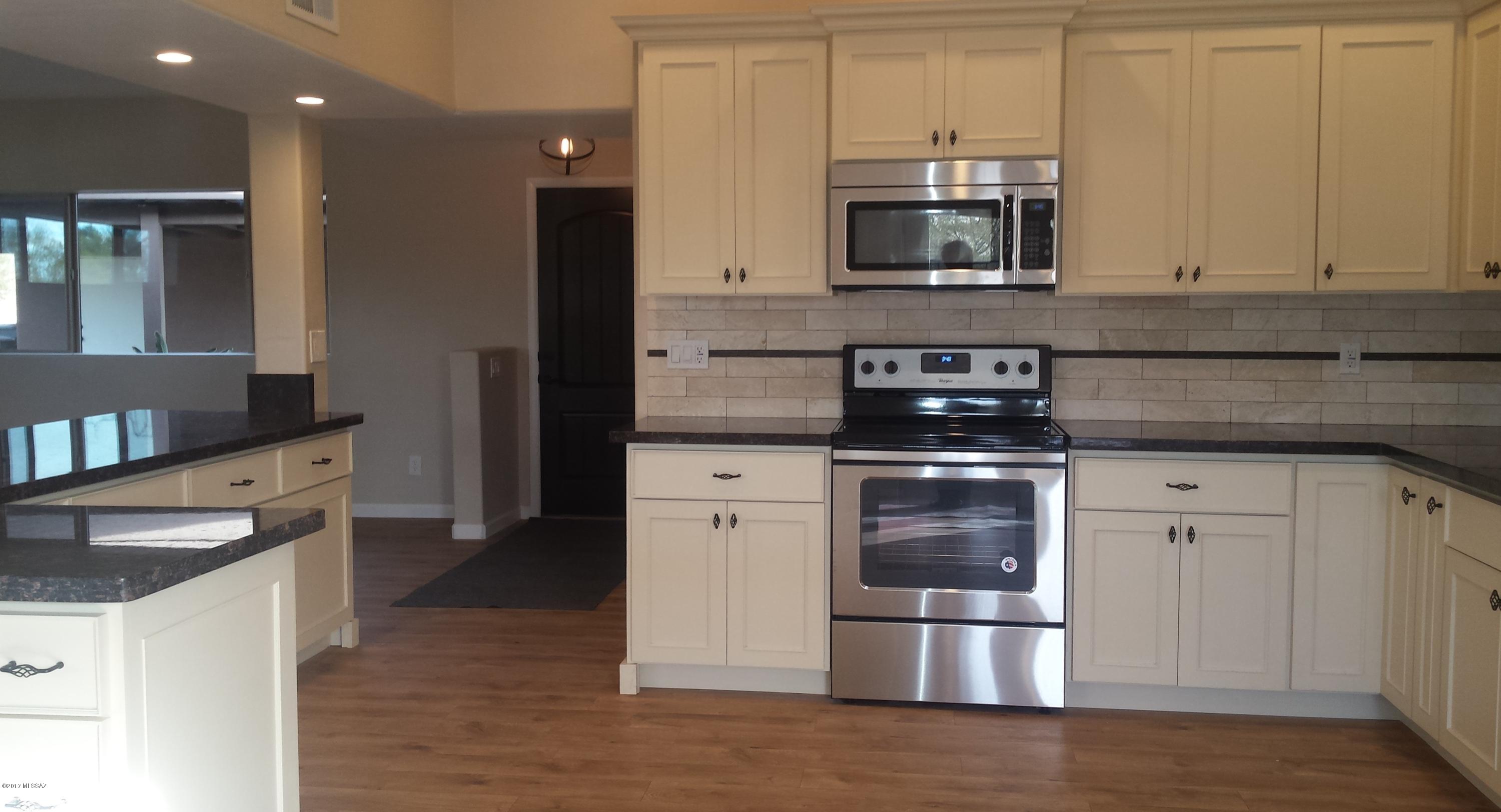 Suffolk Hills (1-44,1A&1B&BLKA&B) - Residential