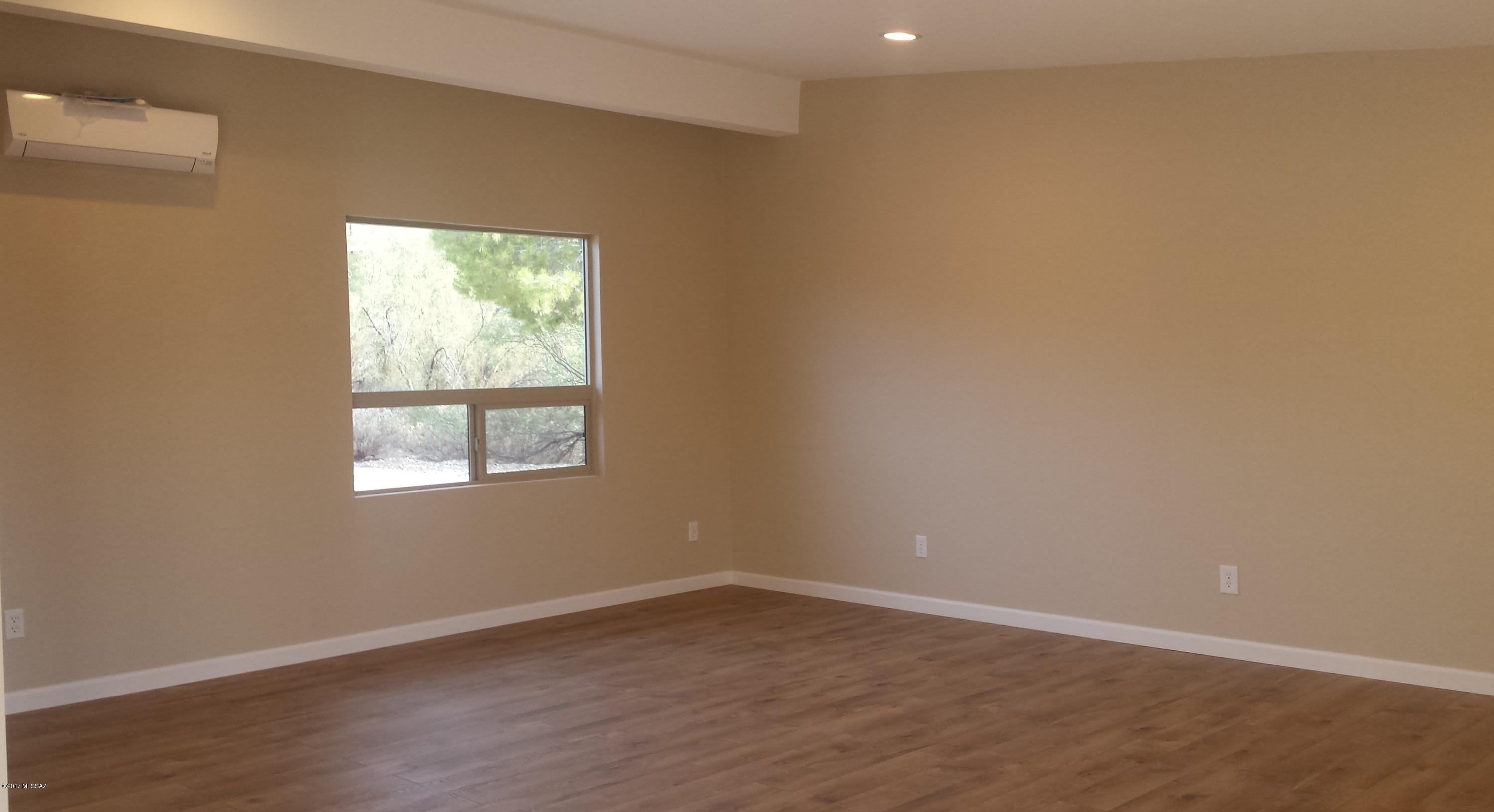 Suffolk Hills (1-44,1A&1B&BLKA&B) - Residential