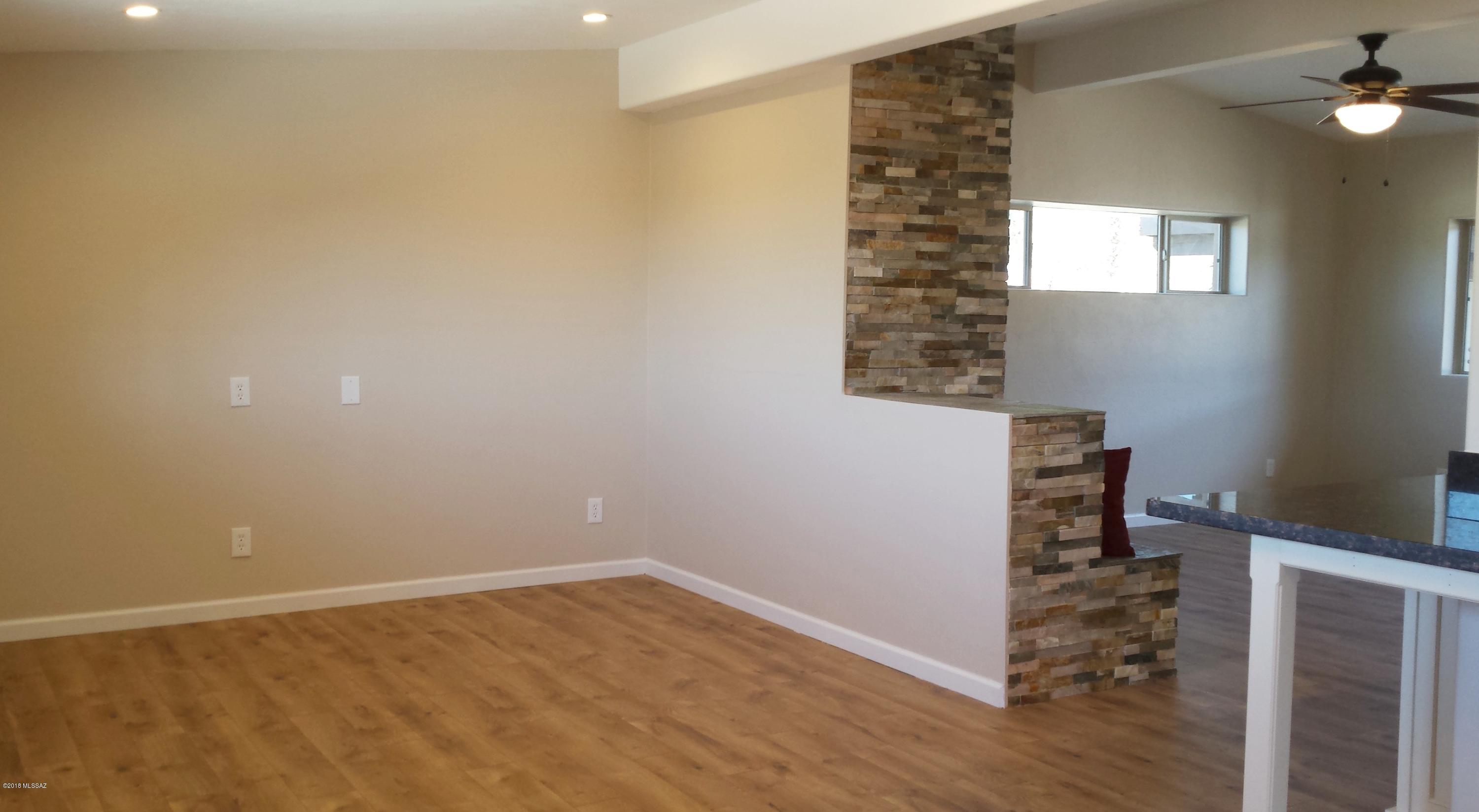 Suffolk Hills (1-44,1A&1B&BLKA&B) - Residential