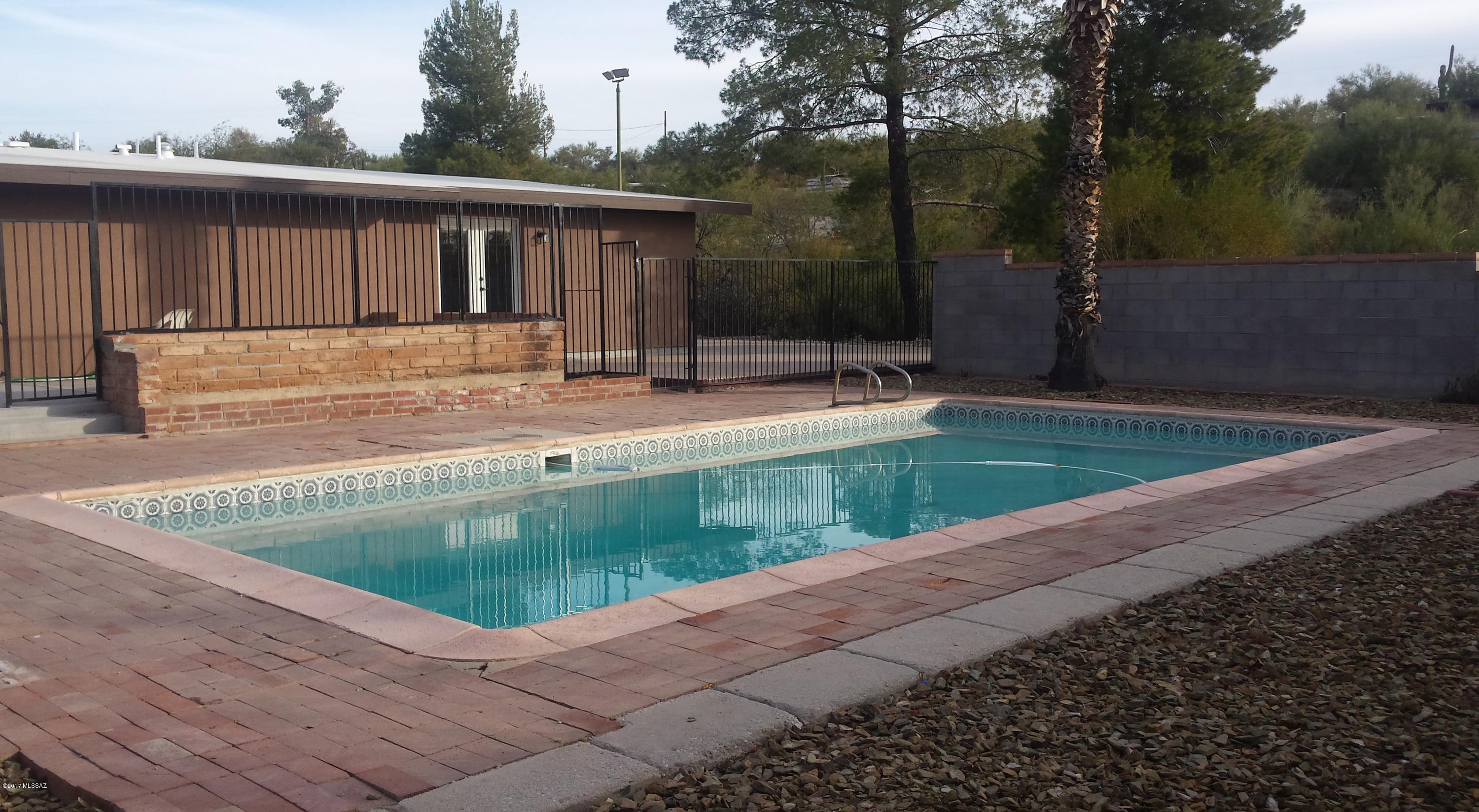 Suffolk Hills (1-44,1A&1B&BLKA&B) - Residential